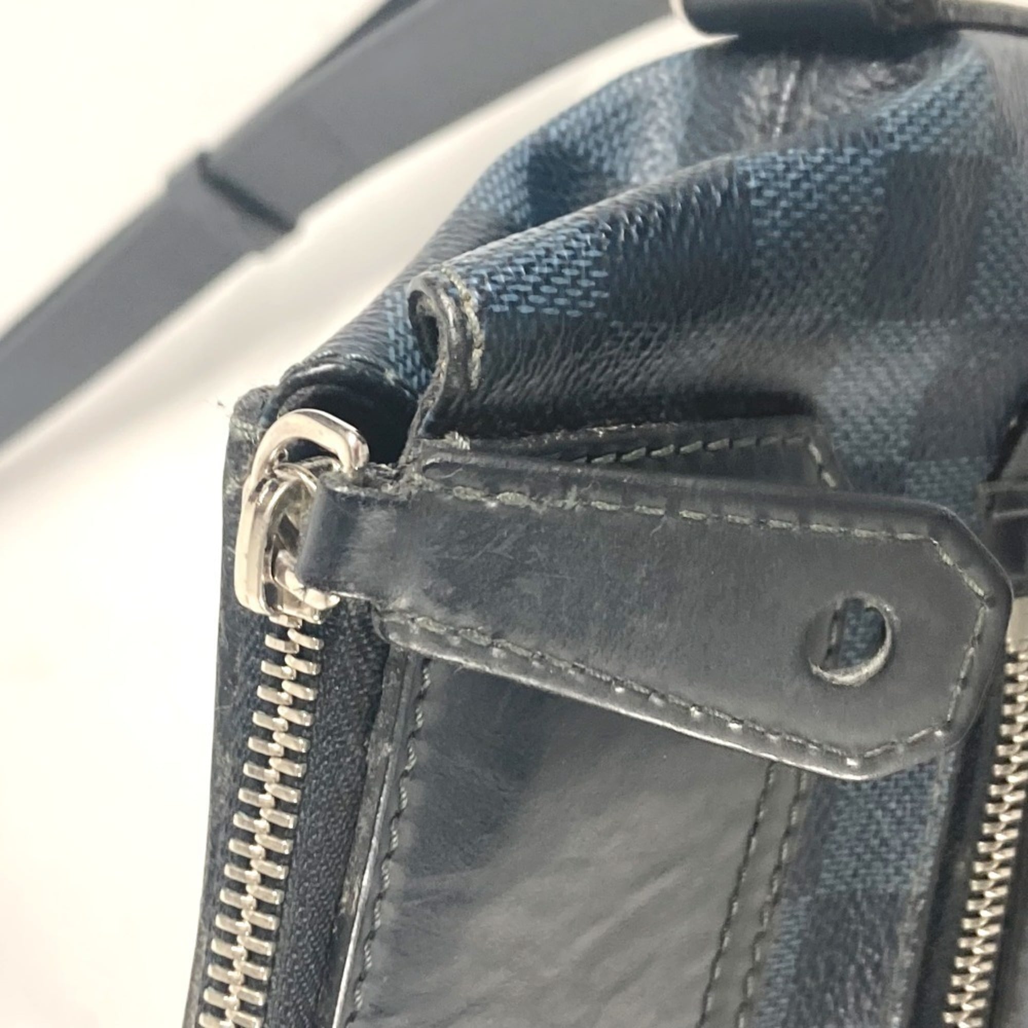 Louis Vuitton Cobalt Galle Navy Damier Canvas Shoulder Bag (Pre-Owned)