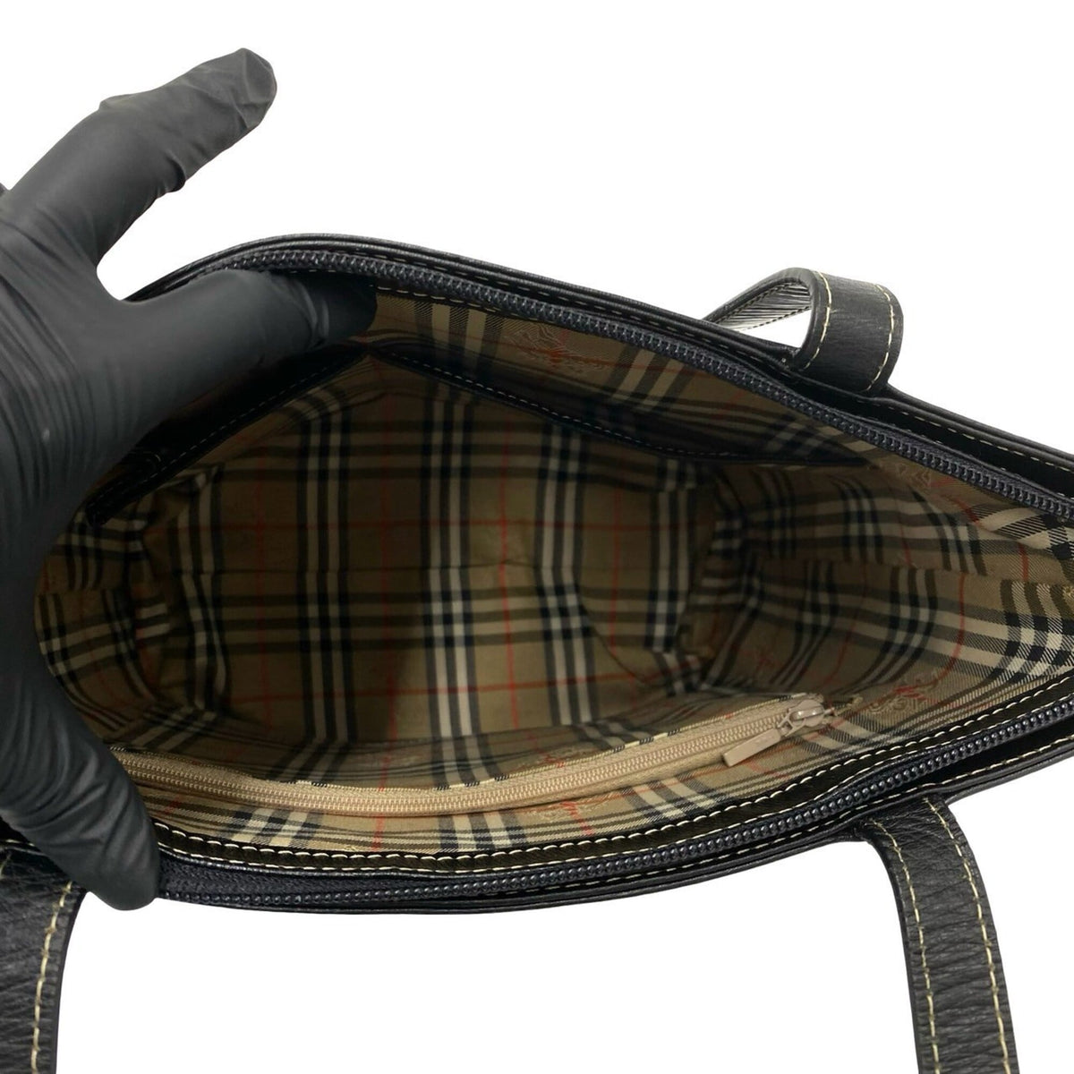 Burberry Black Leather Handbag Tote Bag (Pre-Owned)