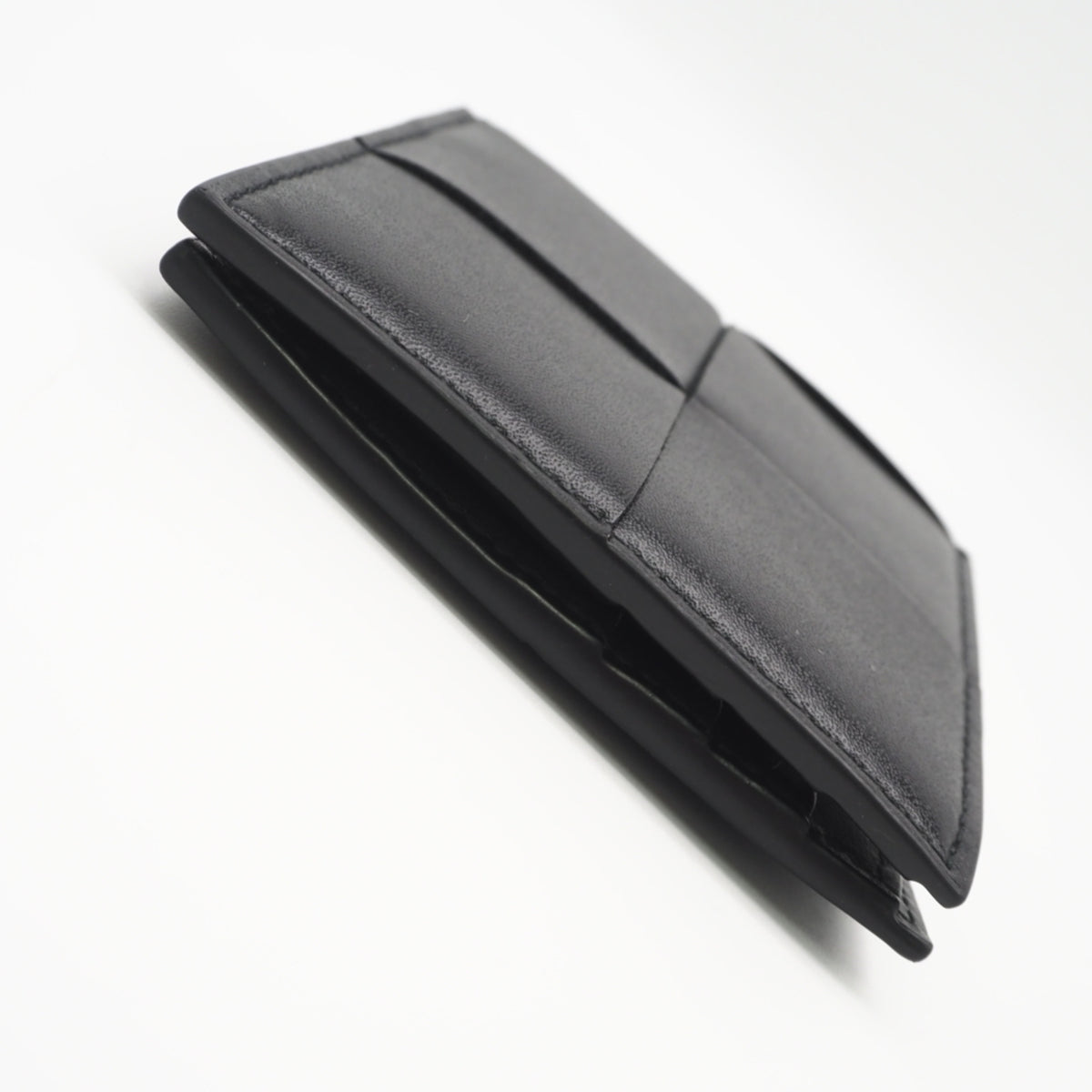 Bottega Veneta Black Leather Wallet (Bi-Fold) (Pre-Owned)