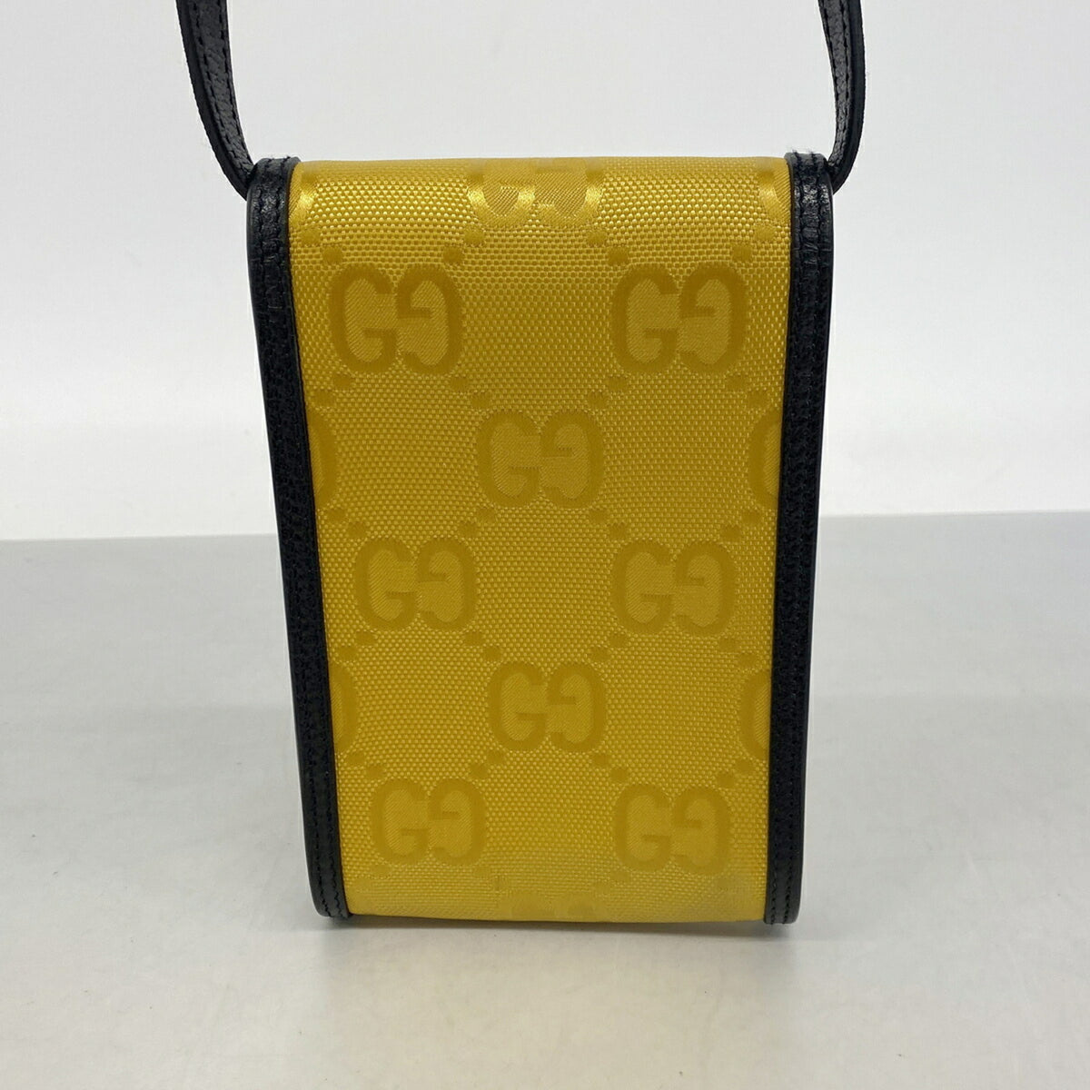 Gucci Black Yellow Nylon Canvas Shoulder Bag (Pre-Owned)