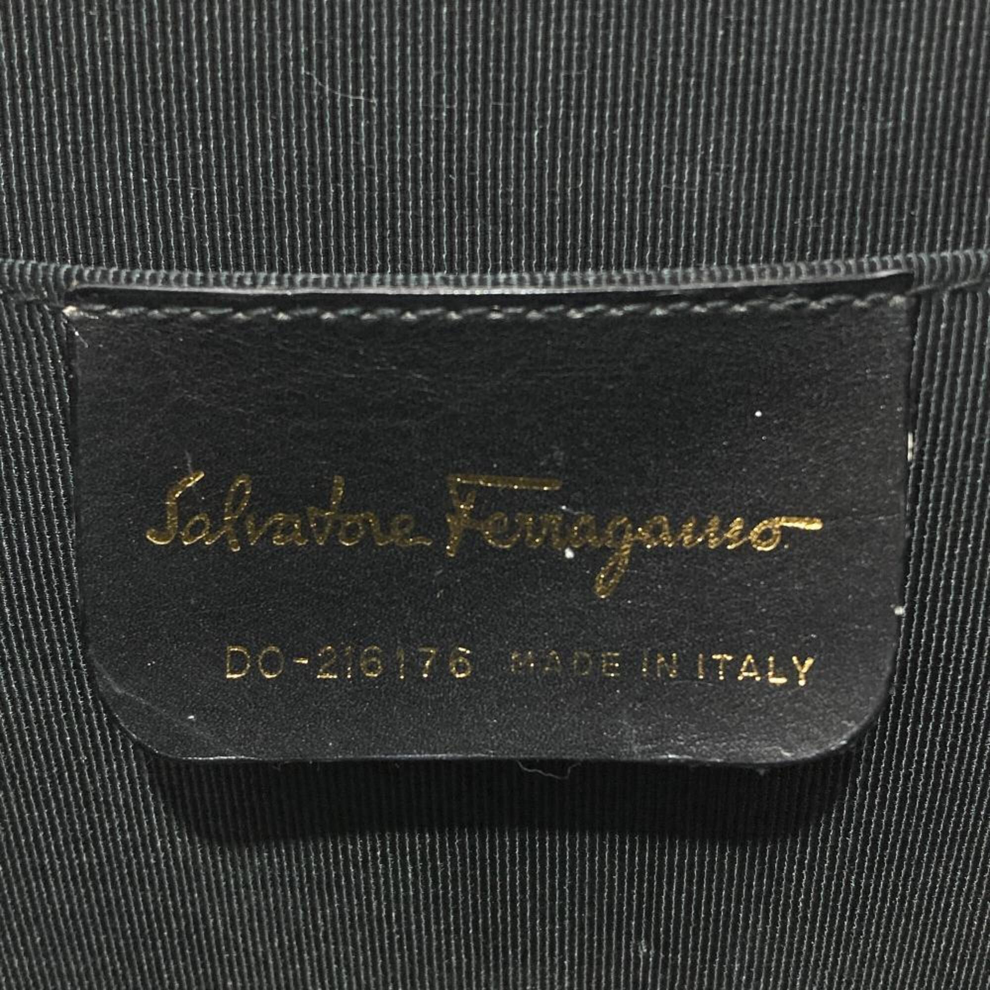 Salvatore Ferragamo Beige Wisteria Vine Handbag (Pre-Owned)