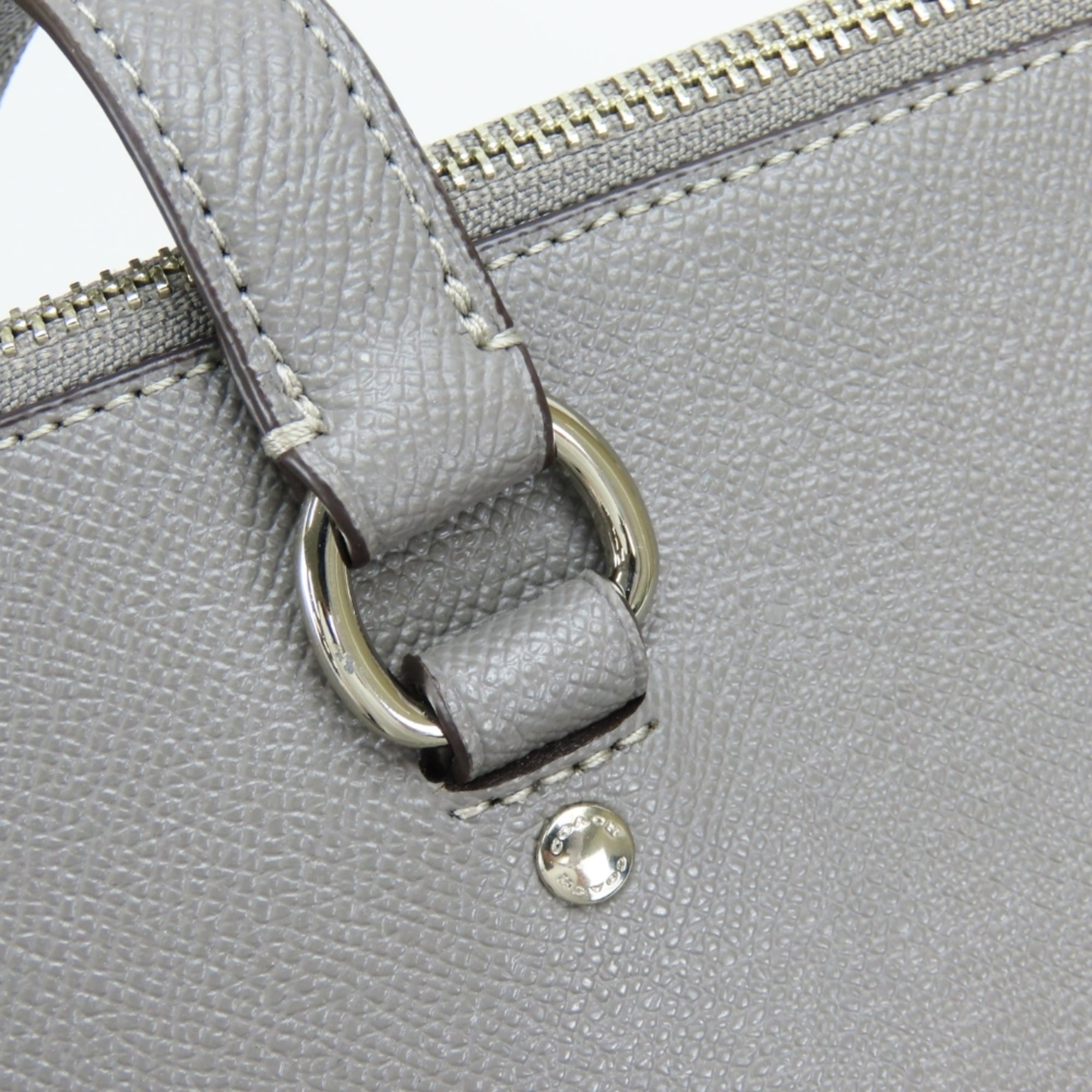 Coach Gray Leather Tote Bag (Pre-Owned)