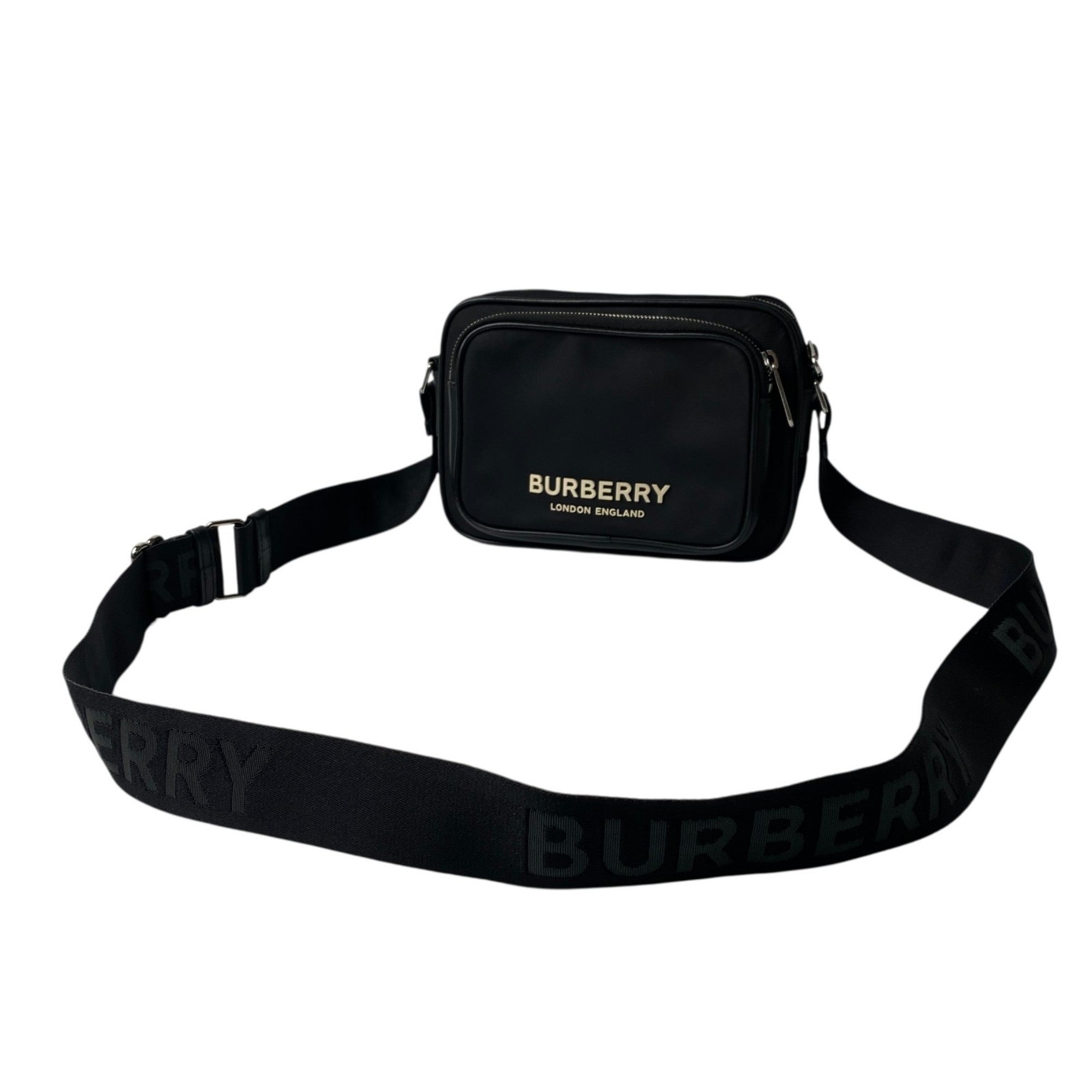 Burberry Black Nylon Shoulder Bag (Pre-Owned)