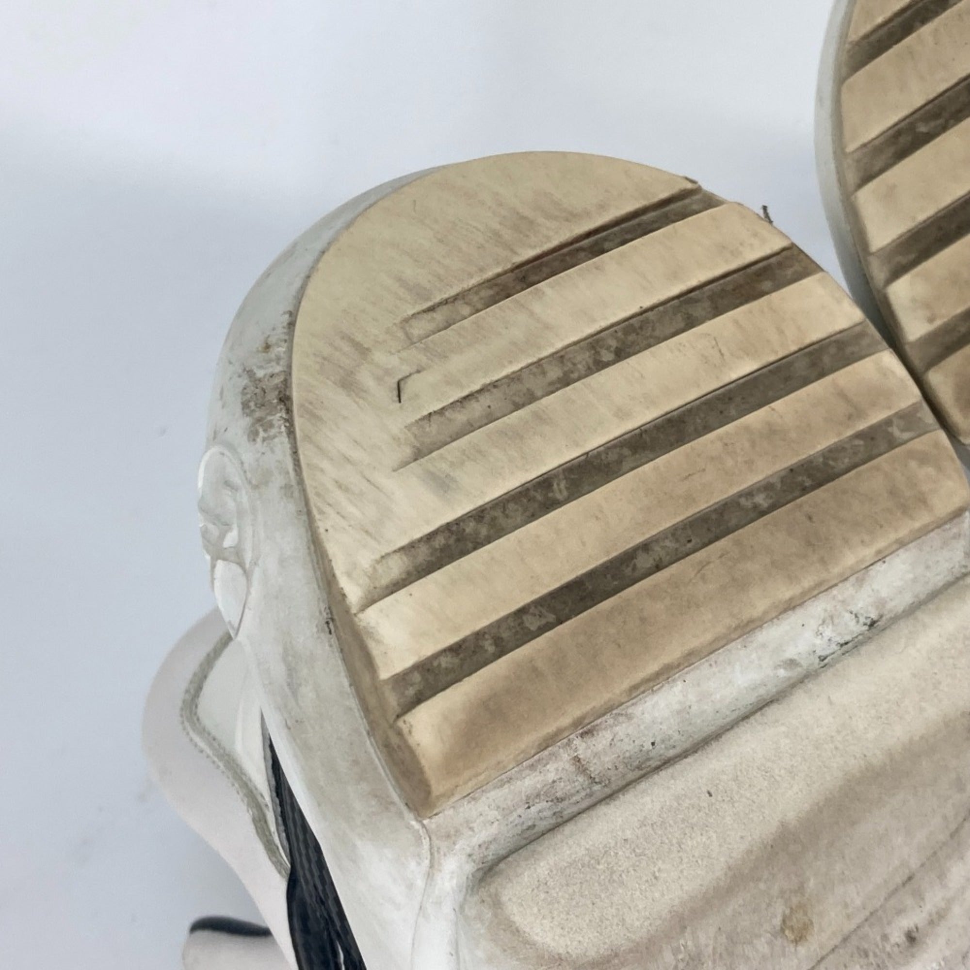 Louis Vuitton Black White Sneakers (Pre-Owned)