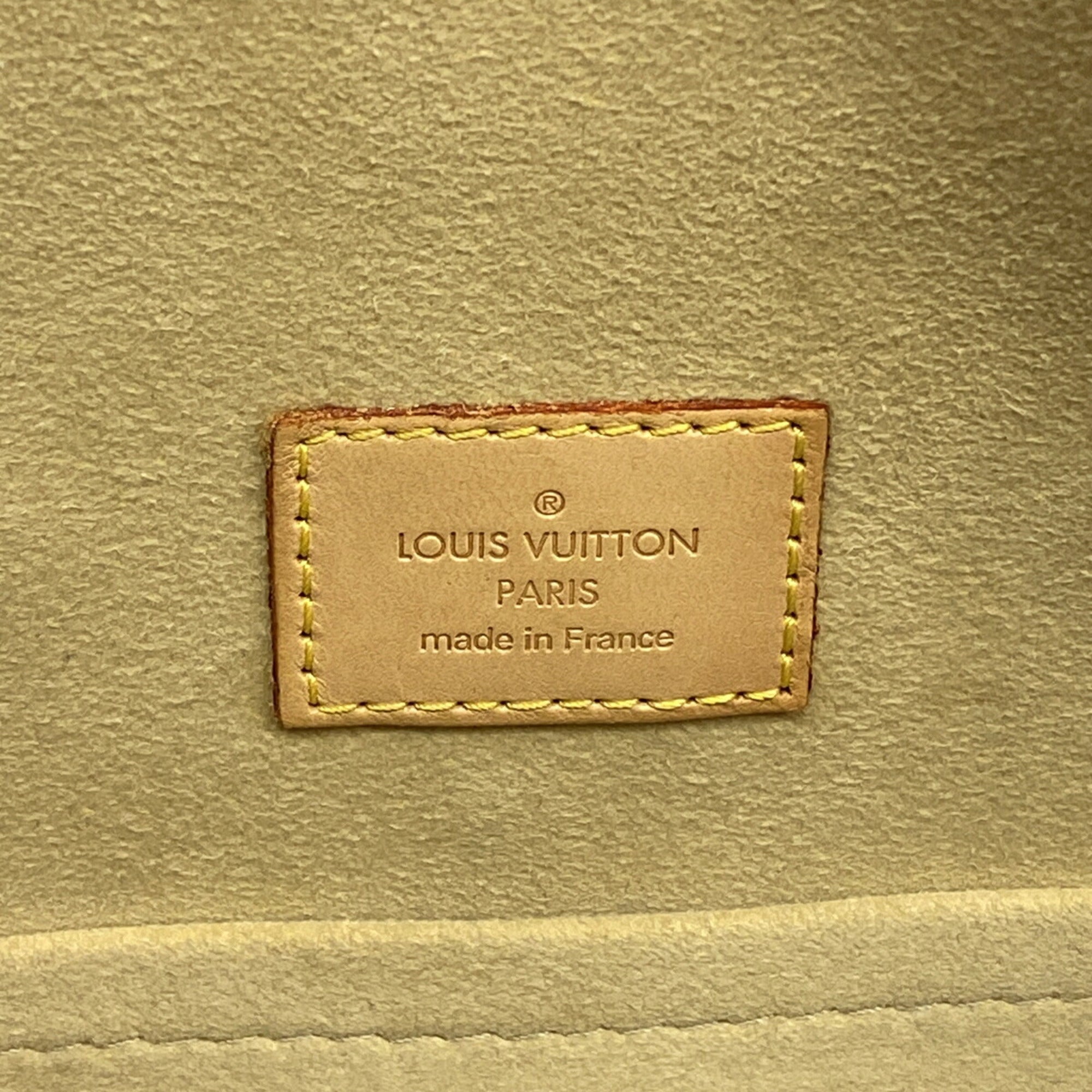 Louis Vuitton Brown Handbag (Pre-Owned)