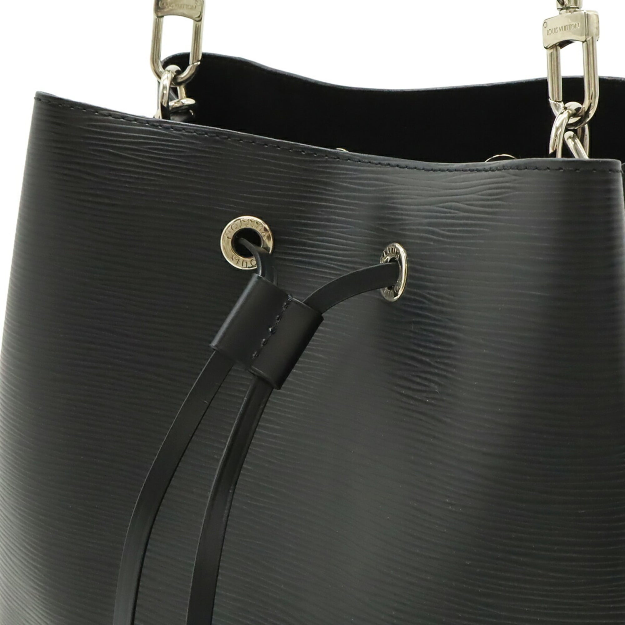 Louis Vuitton Black Noir Epi Leather Handbag Shoulder Bag (Pre-Owned)