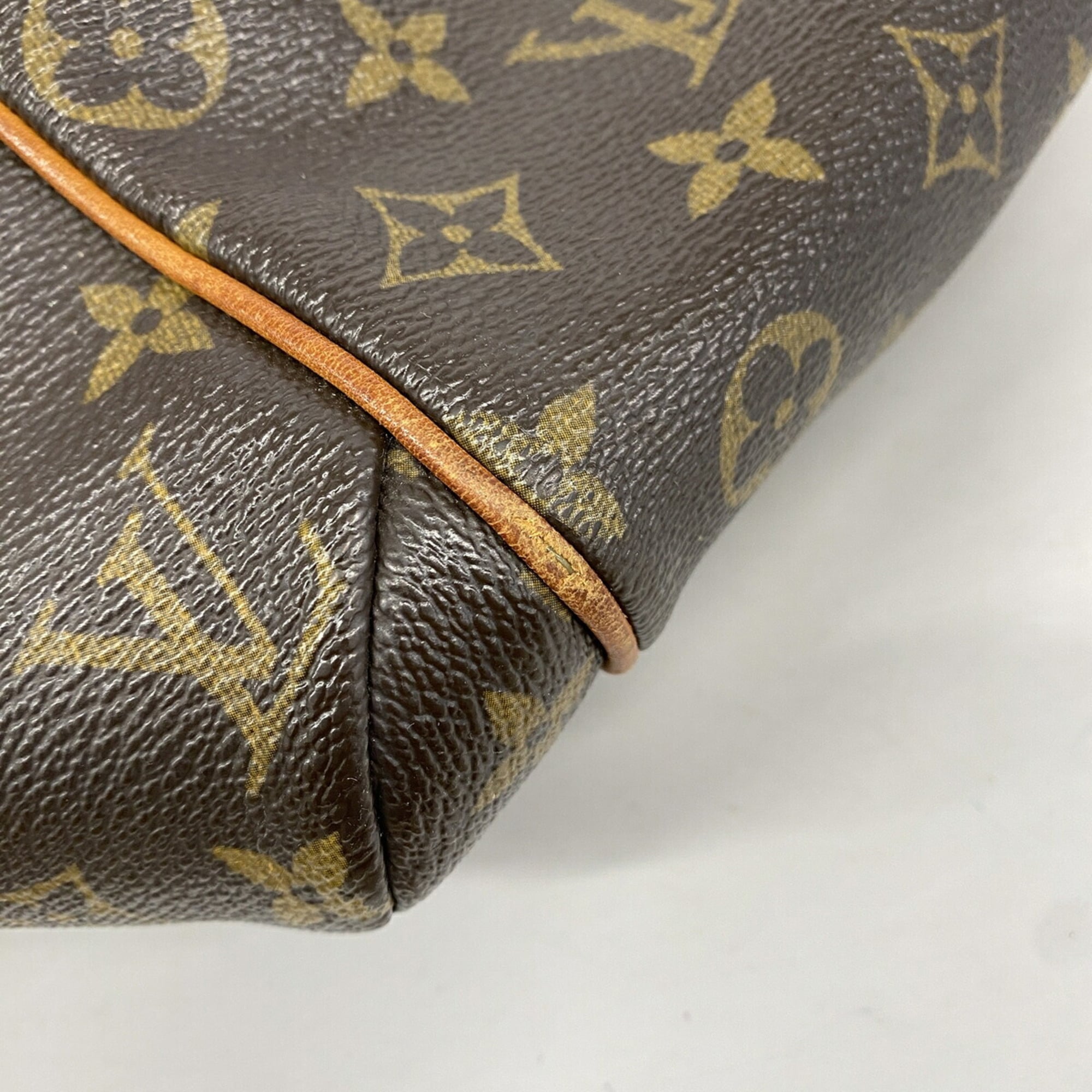 Louis Vuitton Brown Tote Bag (Pre-Owned)