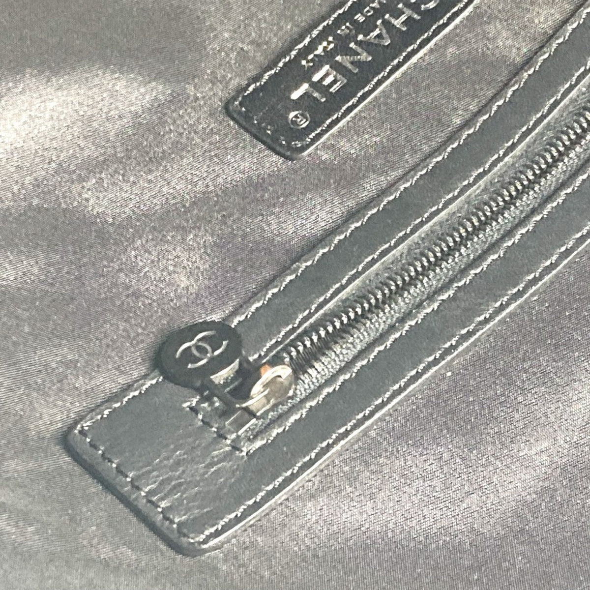 Chanel Black Knit Leather Shoulder Bag Tote Bag (Pre-Owned)