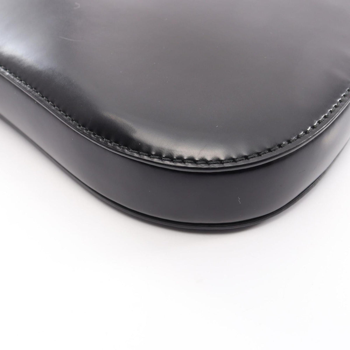 Prada Black Leather Handbag Shoulder Bag (Pre-Owned)