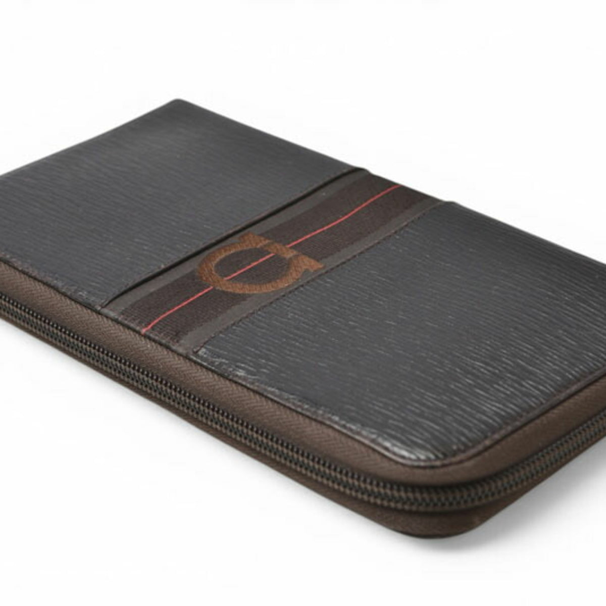 Salvatore Ferragamo Gancini Dark Brown Red Color Leather Long Wallet (Bi-Fold) (Pre-Owned)