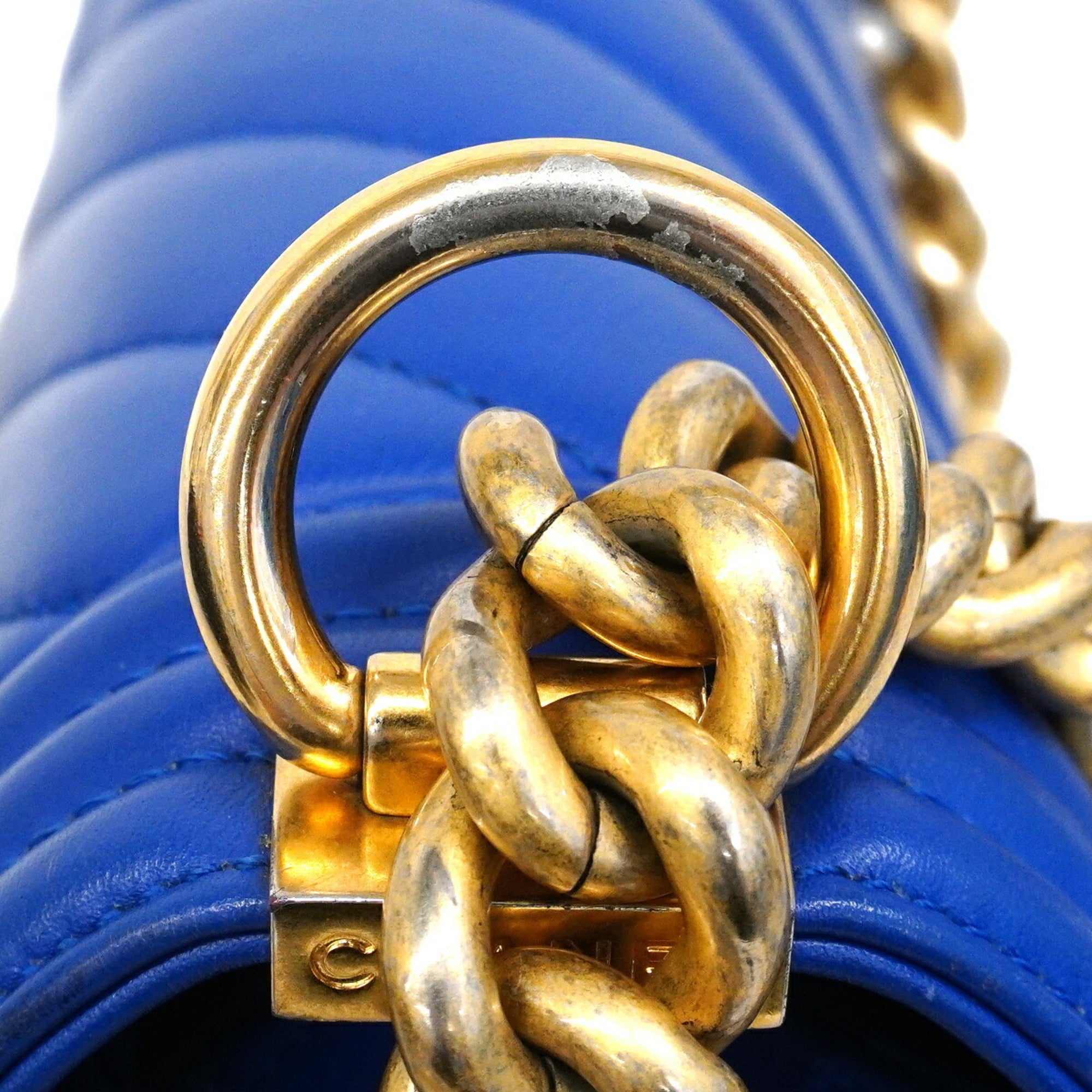 Chanel Blue Leather Shoulder Bag (Pre-Owned)