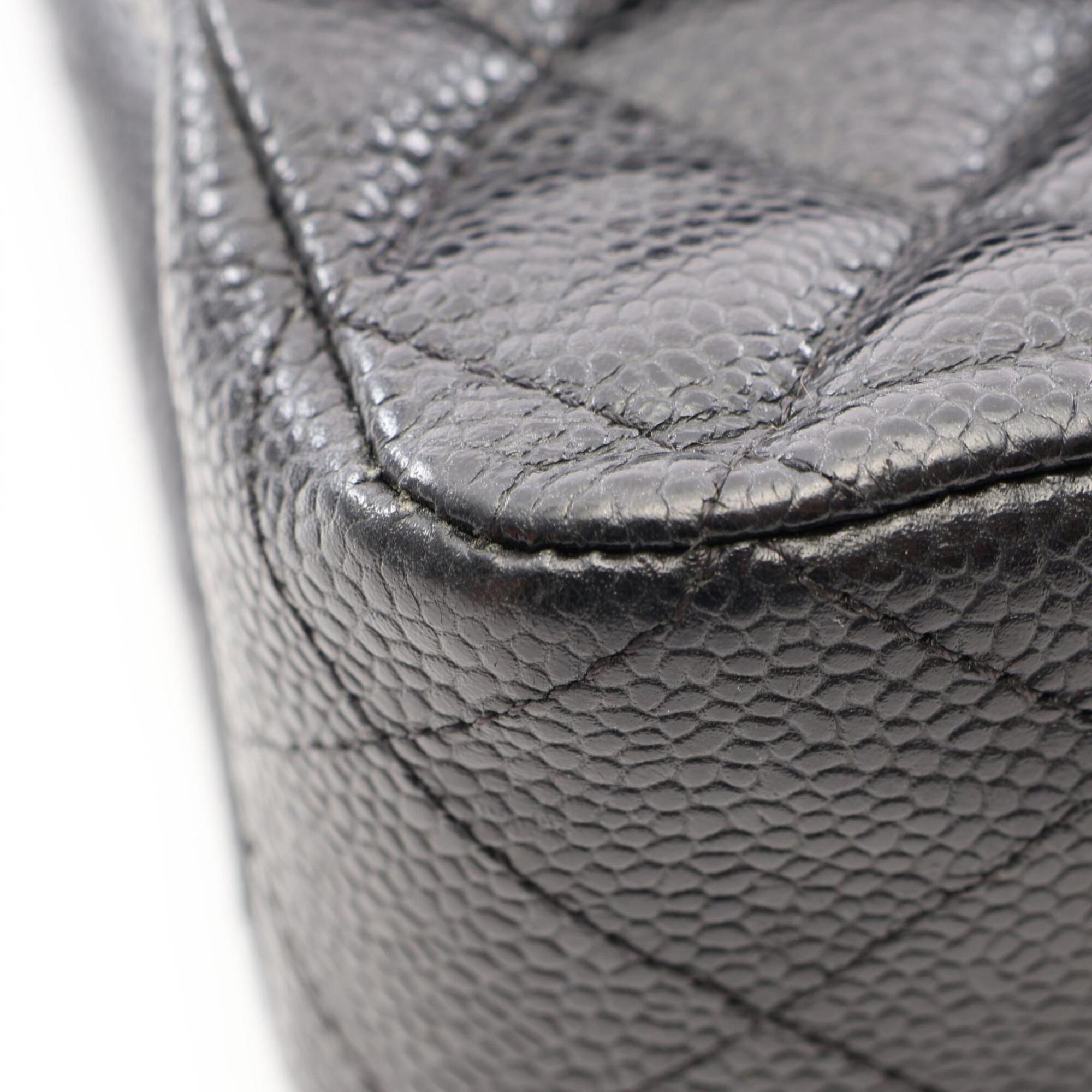 Chanel Black Grained Calfskin Handbag Shoulder Bag (Pre-Owned)