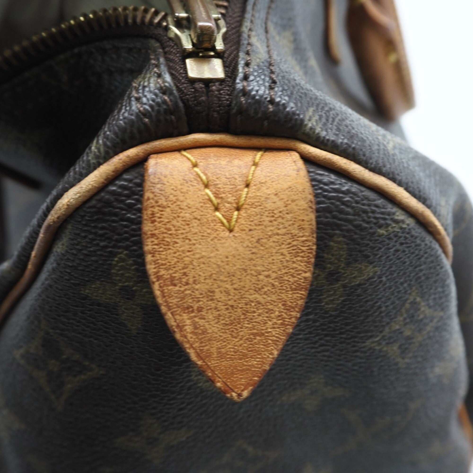 Louis Vuitton Brown Monogram Monogram Leather Handbag (Pre-Owned)