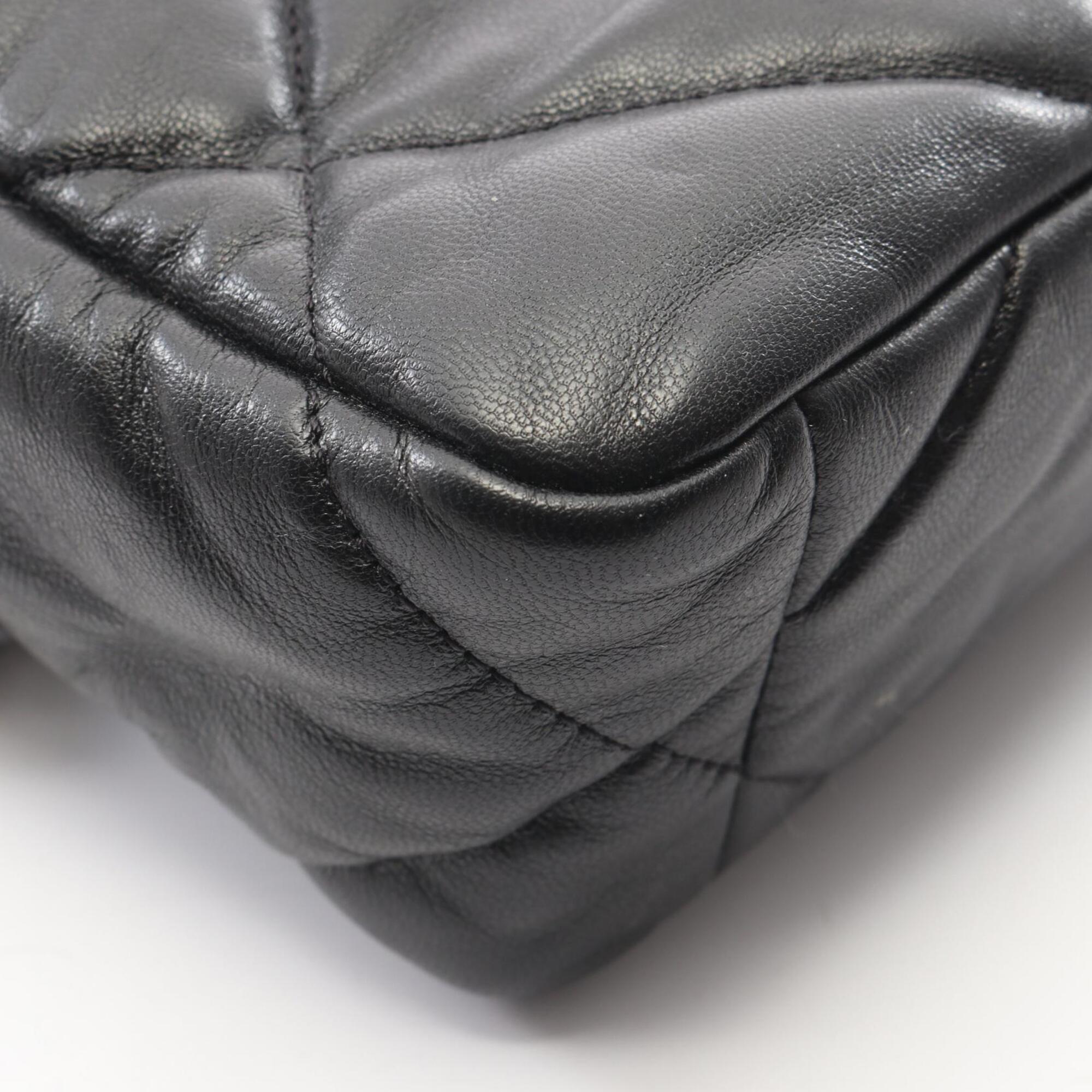 Chanel Black Leather Handbag Shoulder Bag (Pre-Owned)