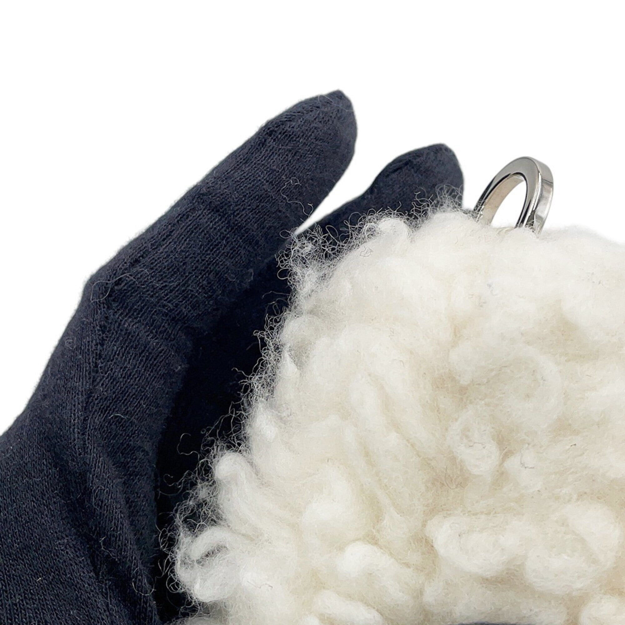 Prada White Wool Cashmere Shoulder Bag (Pre-Owned)
