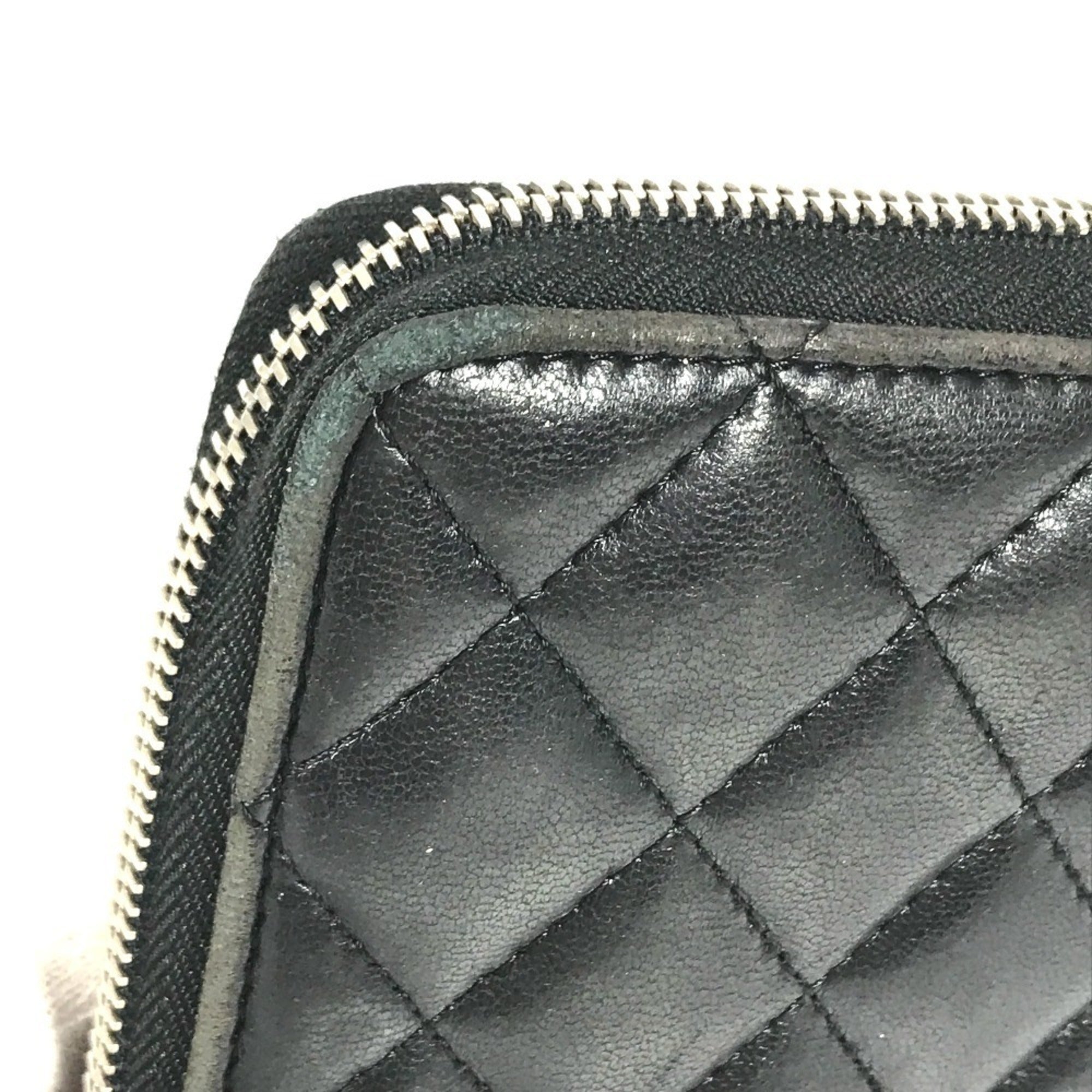 Chanel Matelasse Black Leather Long Wallet (Bi-Fold) (Pre-Owned)