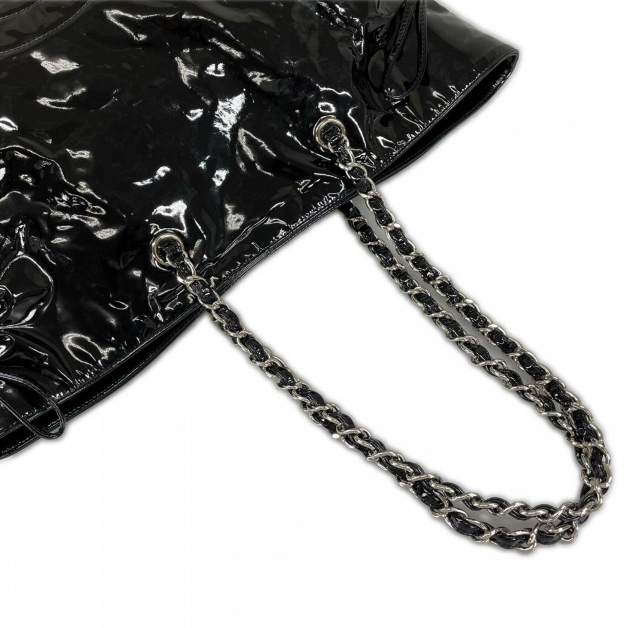 Chanel Black Patent Leather Tote Bag (Pre-Owned)