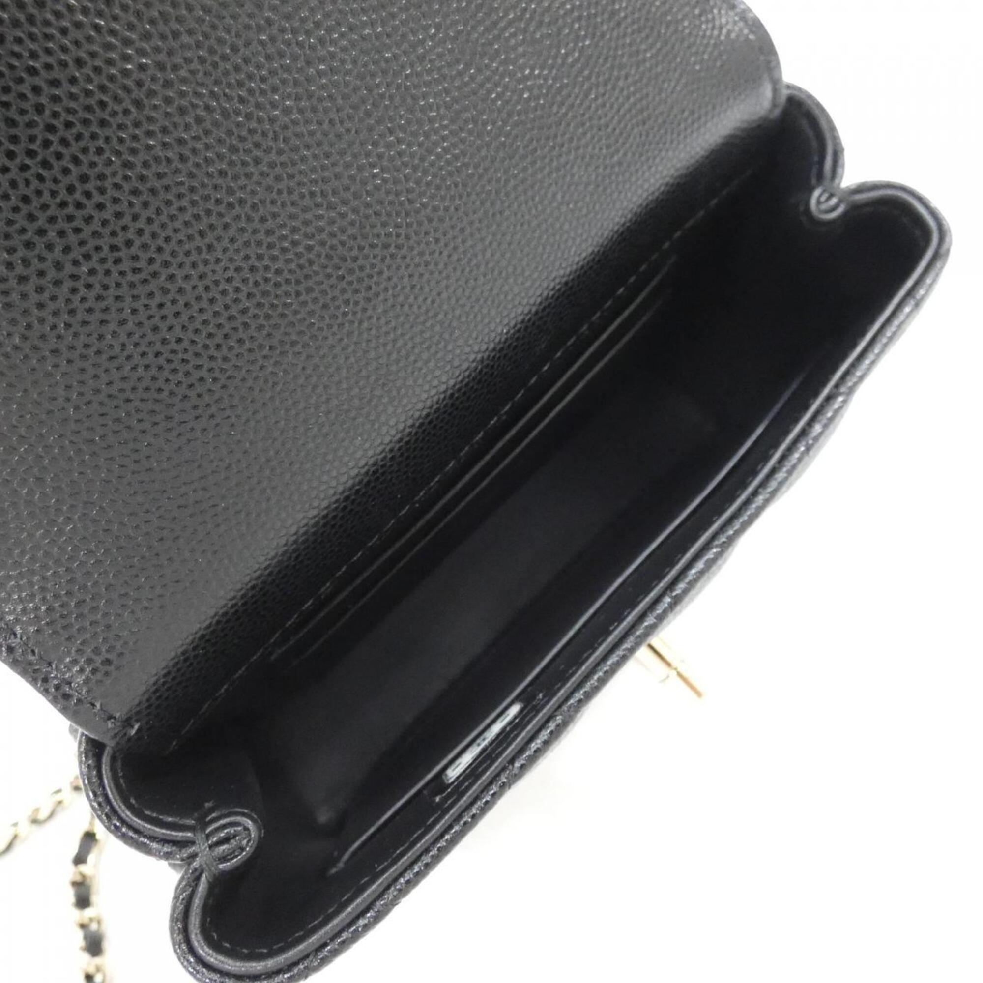 Chanel Black Grained Calfskin Handbag Shoulder Bag (Pre-Owned)