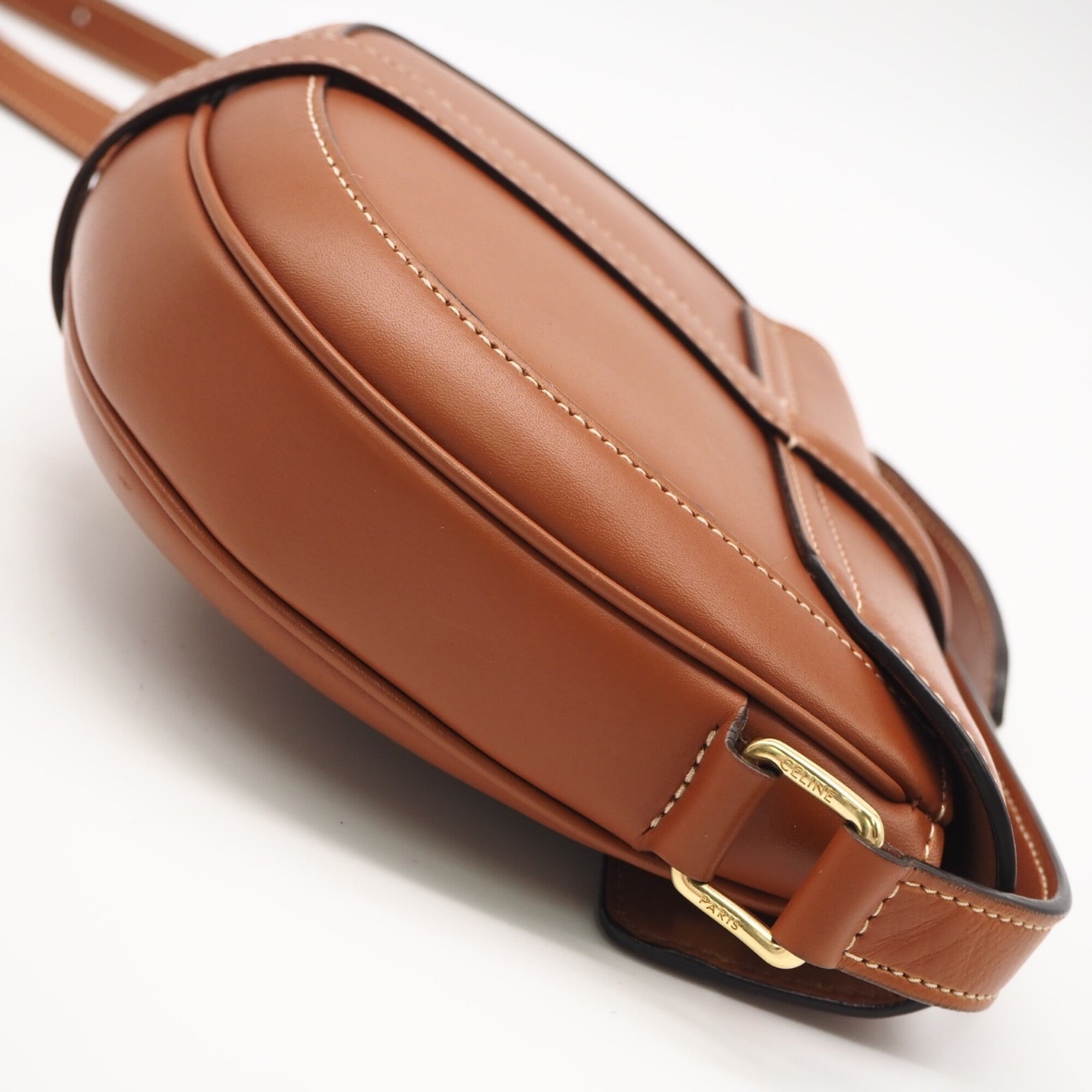 Celine Brown Leather Shoulder Bag (Pre-Owned)