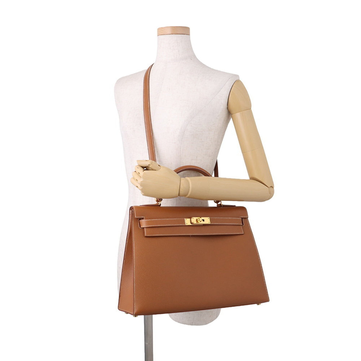 Hermes Gold Courchevel Leather Handbag (Pre-Owned)