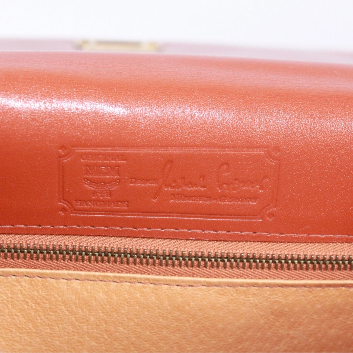 Mcm Brown Leather Handbag (Pre-Owned)