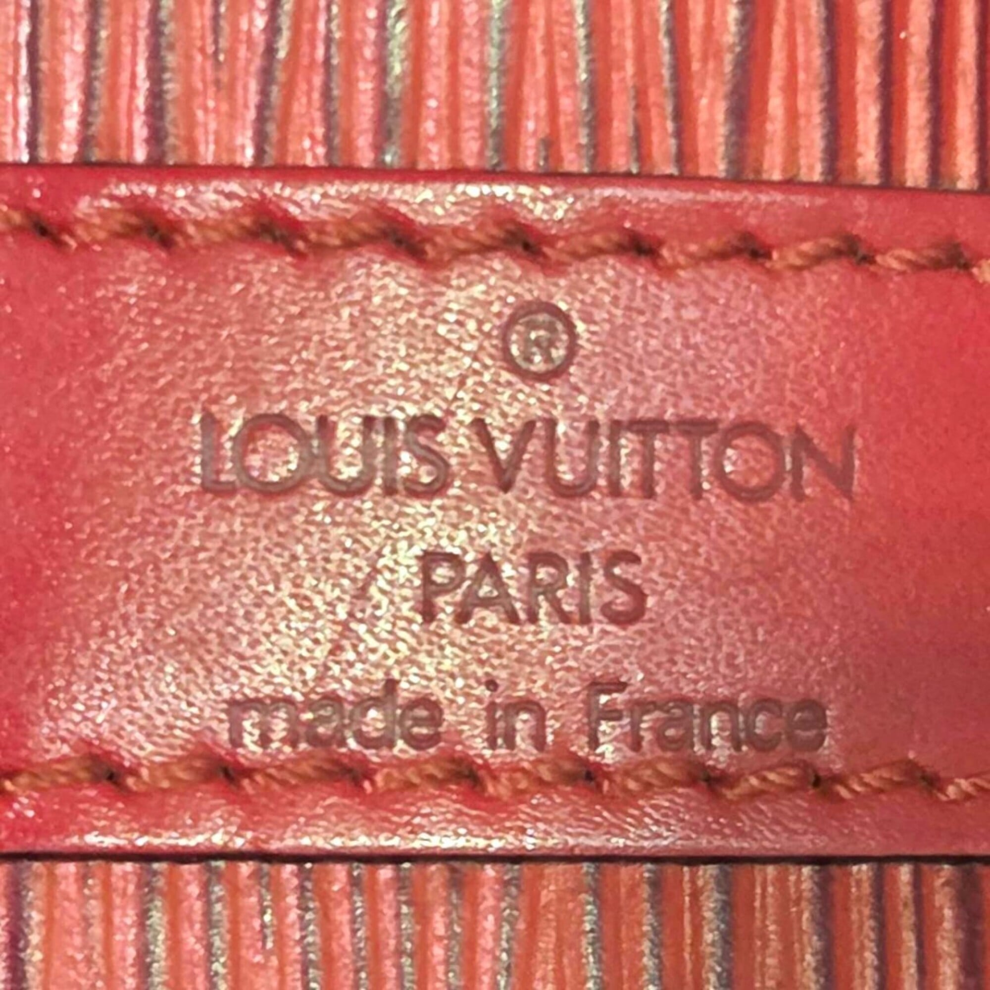 Louis Vuitton Epi Castilian Red Epi Leather Shoulder Bag (Pre-Owned)