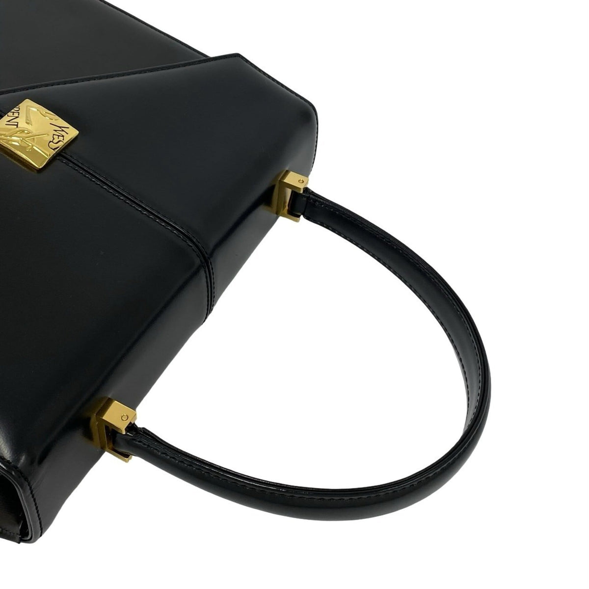 Yves Saint Laurent Black Leather Handbag (Pre-Owned)