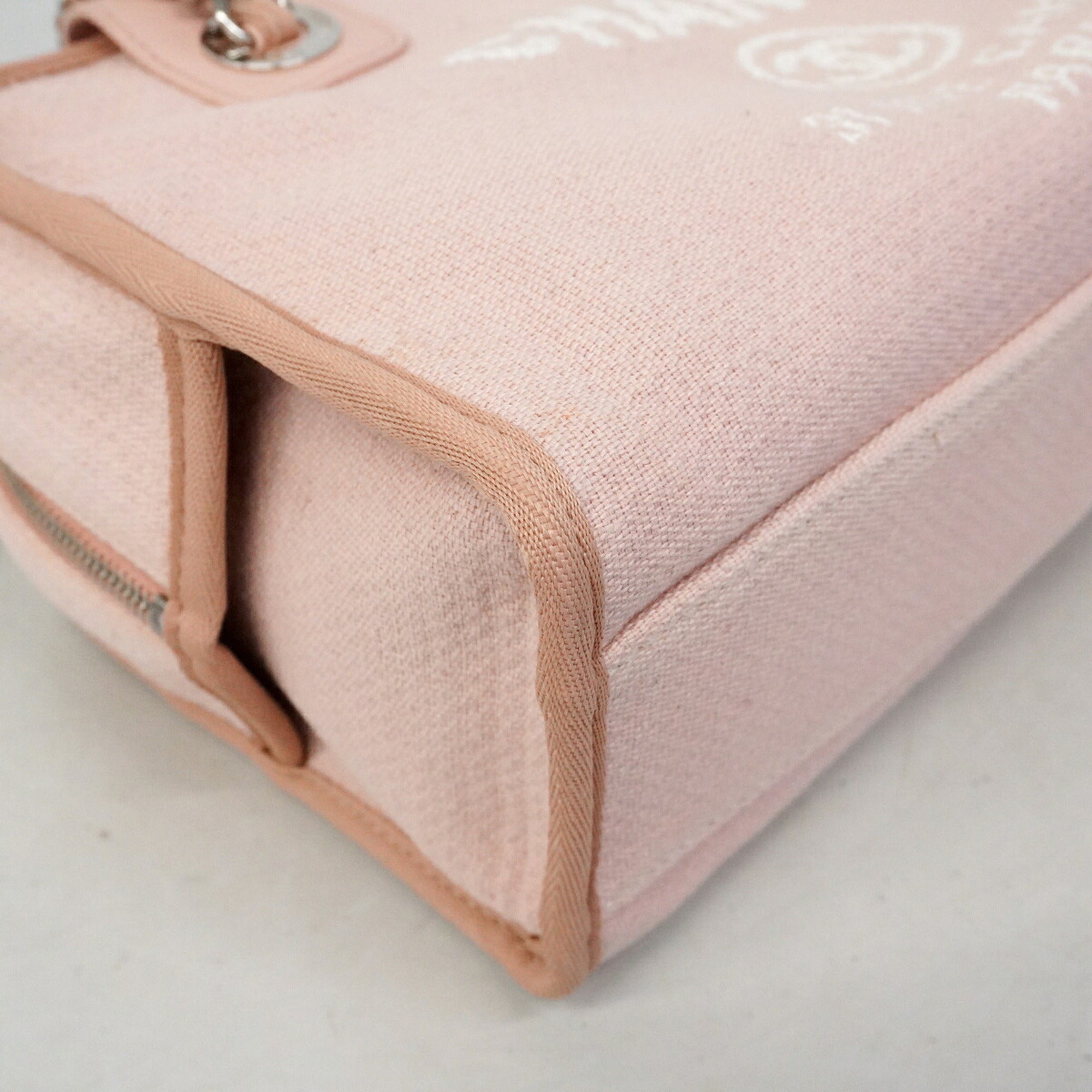 Chanel Pink Canvas Handbag (Pre-Owned)