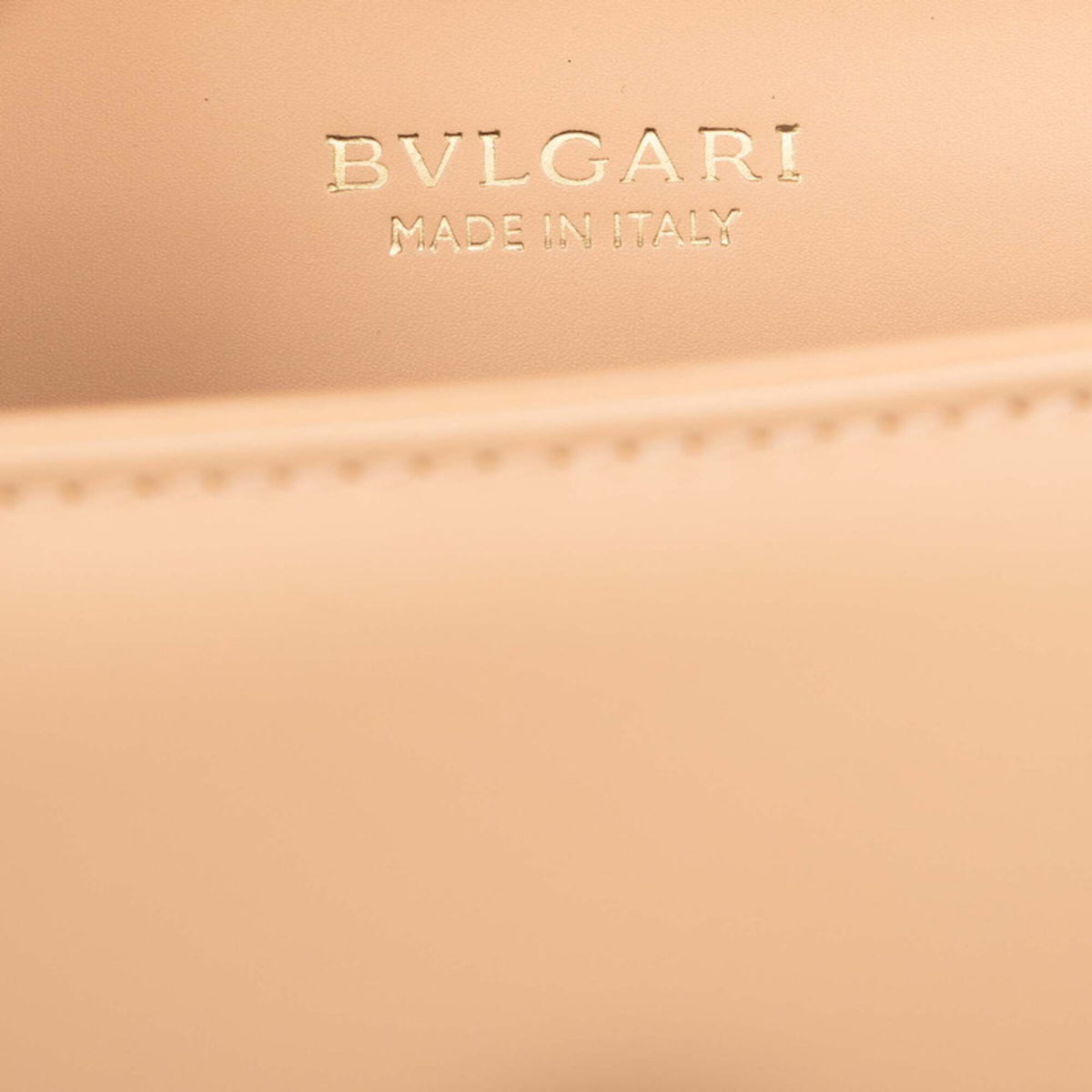 Bvlgari Beige Leather Shoulder Bag (Pre-Owned)