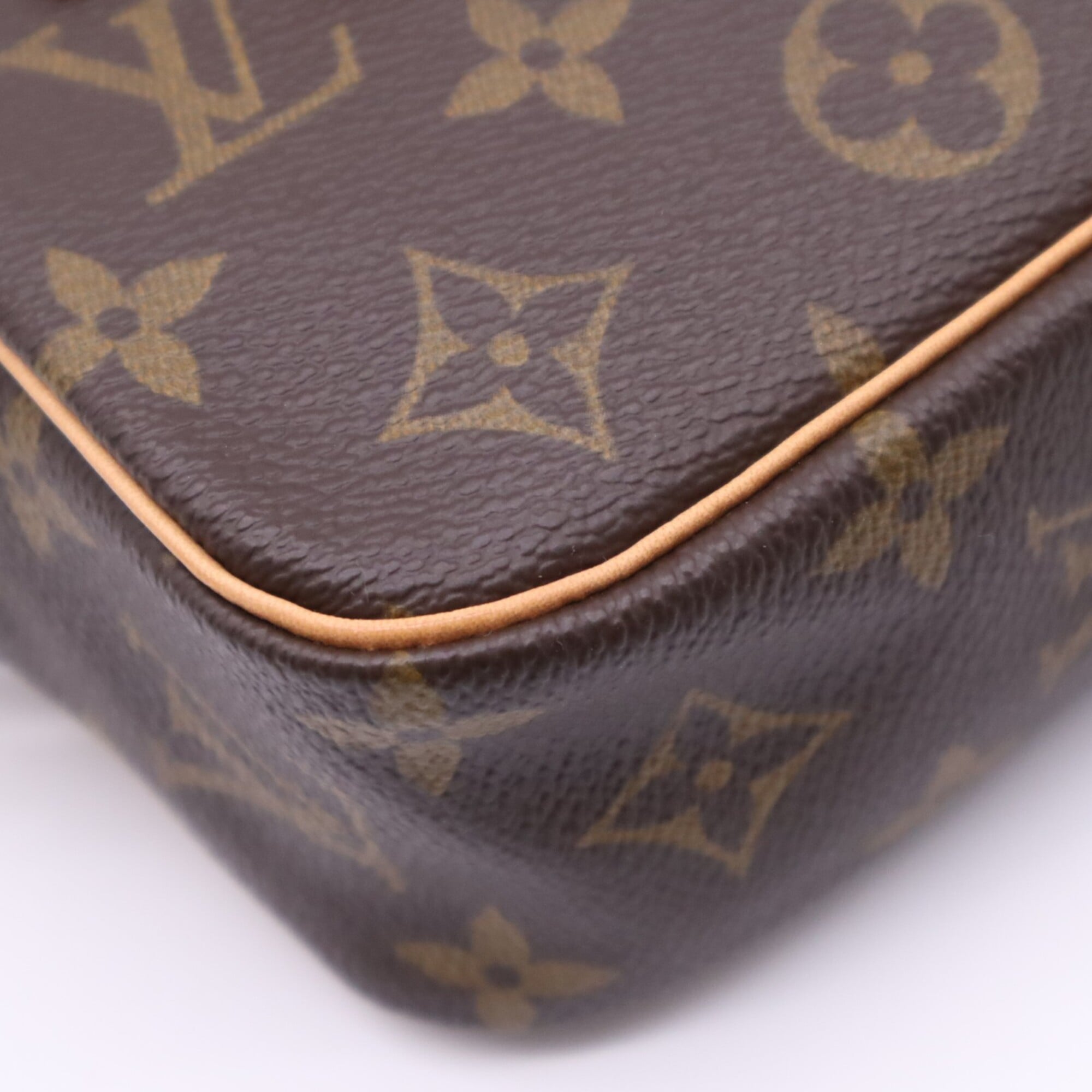 Louis Vuitton Beige Brown Coated Canvas Leather Pochette Shoulder Bag (Pre-Owned)
