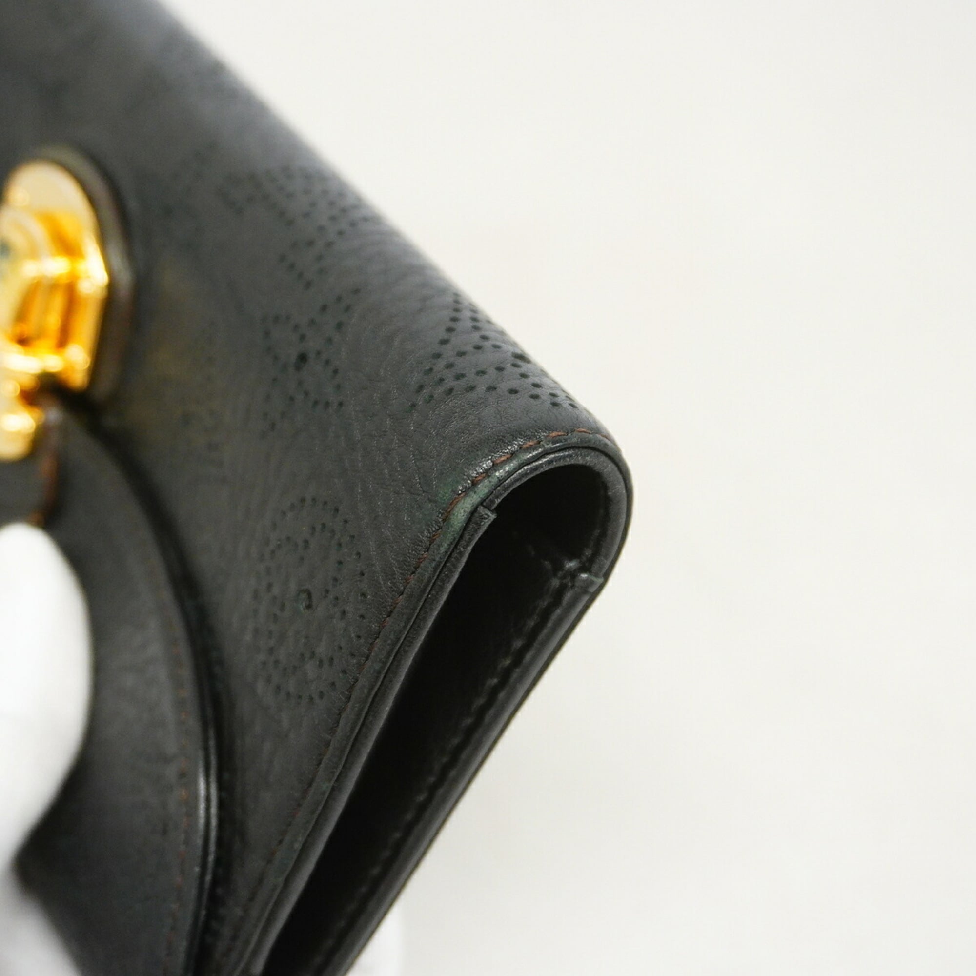 Louis Vuitton Noir Long Wallet (Tri-Fold) (Pre-Owned)
