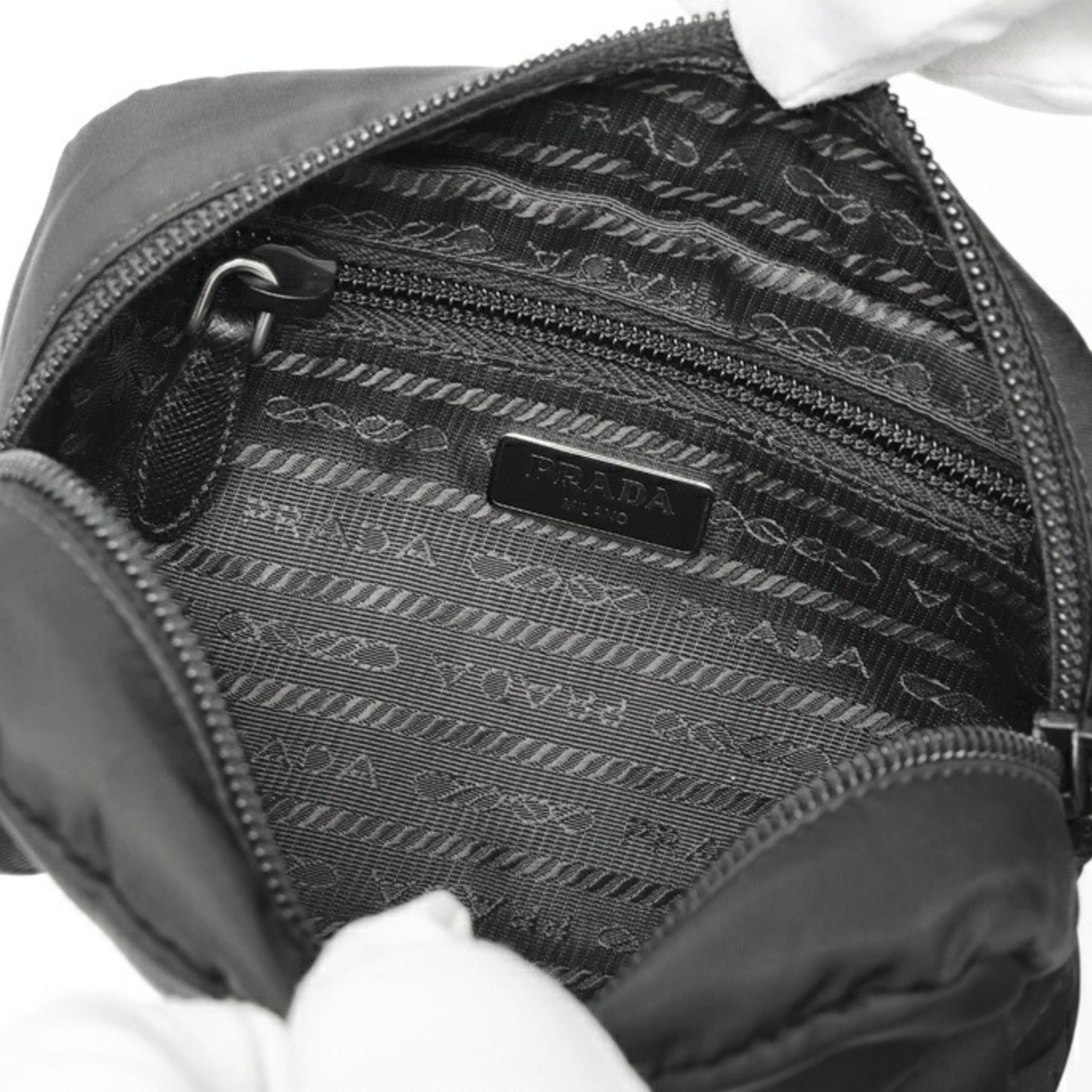 Prada Black Nylon Pouch (Pre-Owned)
