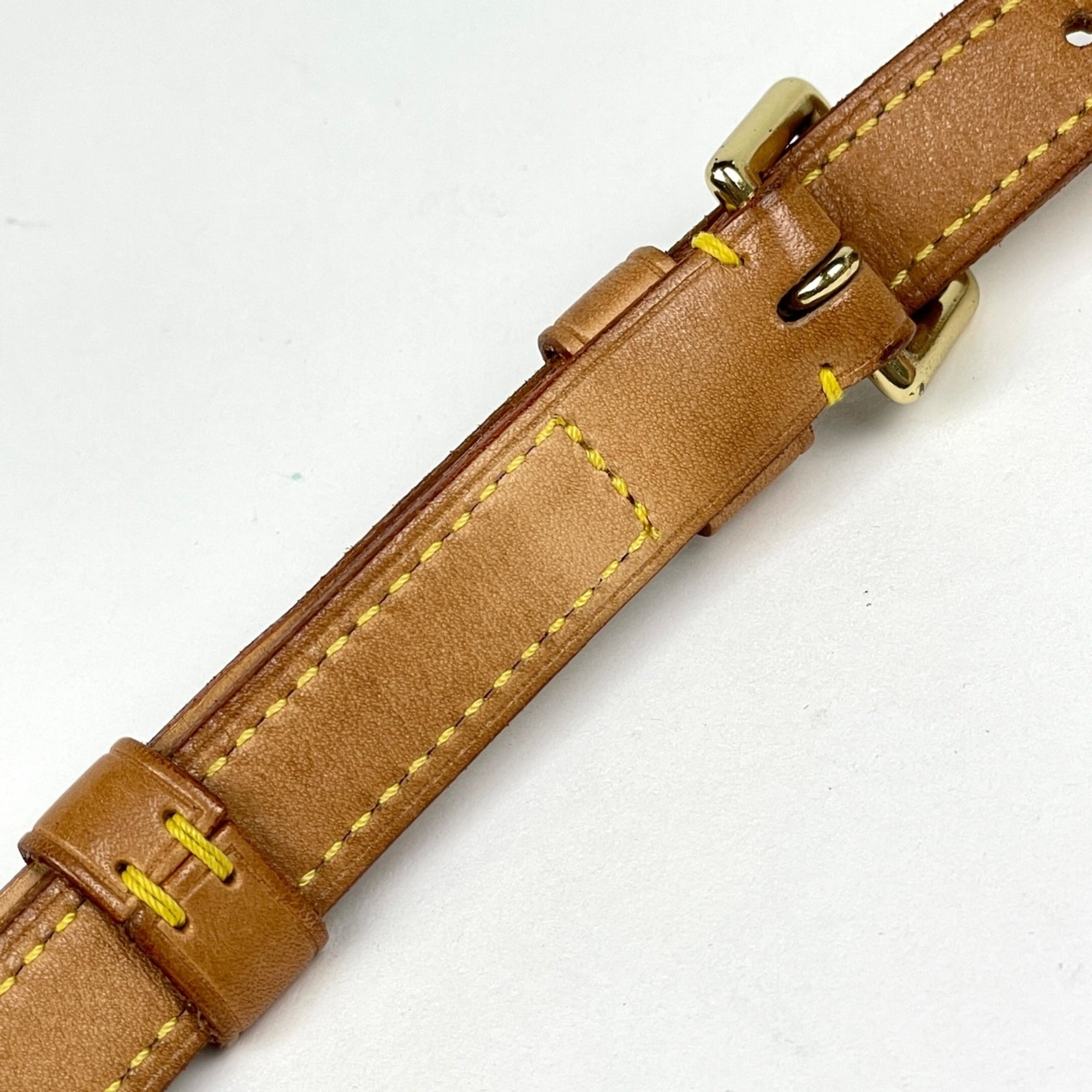 Louis Vuitton Brown Monogram Monogram Shoulder Bag (Pre-Owned)