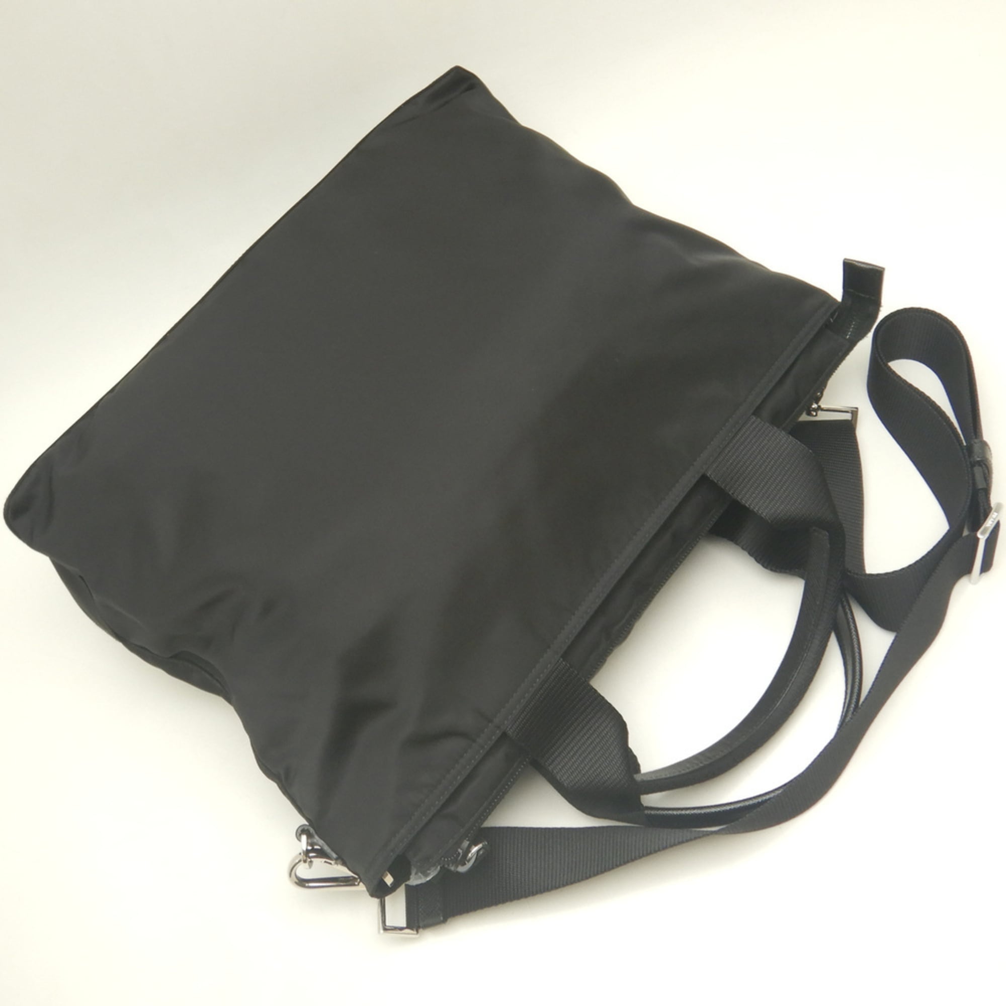 Prada Nero Nylon Tote Bag (Pre-Owned)