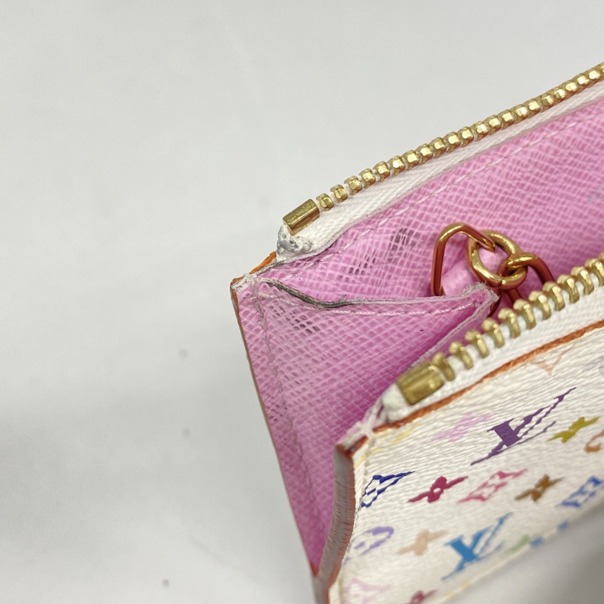 Louis Vuitton Blanc Coin Purse/Coin Case (Pre-Owned)