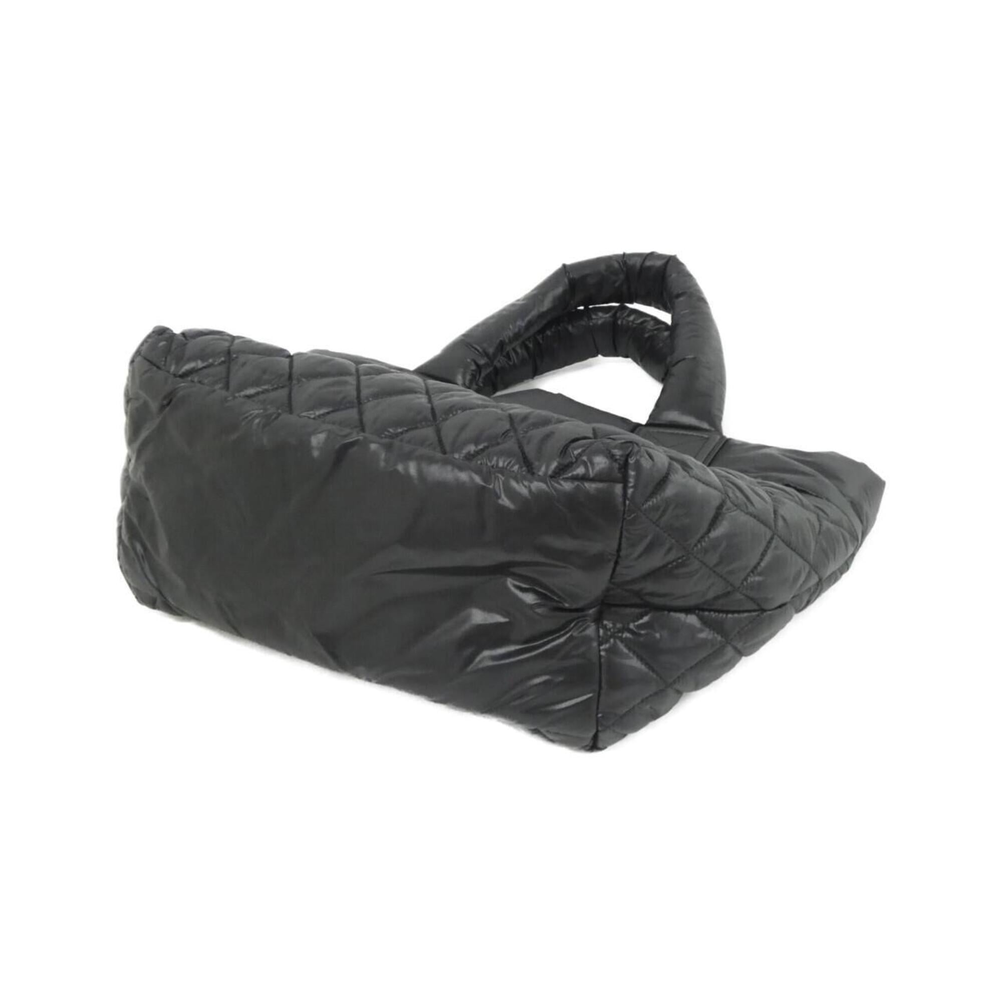 Chanel Black Nylon Handbag (Pre-Owned)