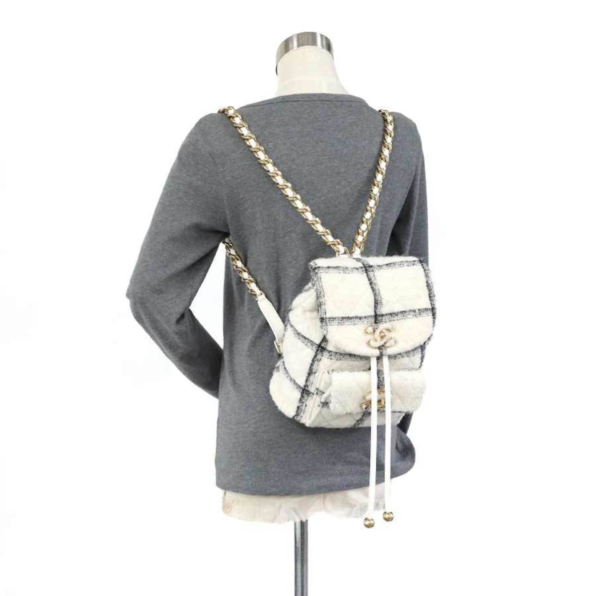 Chanel Black White Tweed Backpack (Pre-Owned)