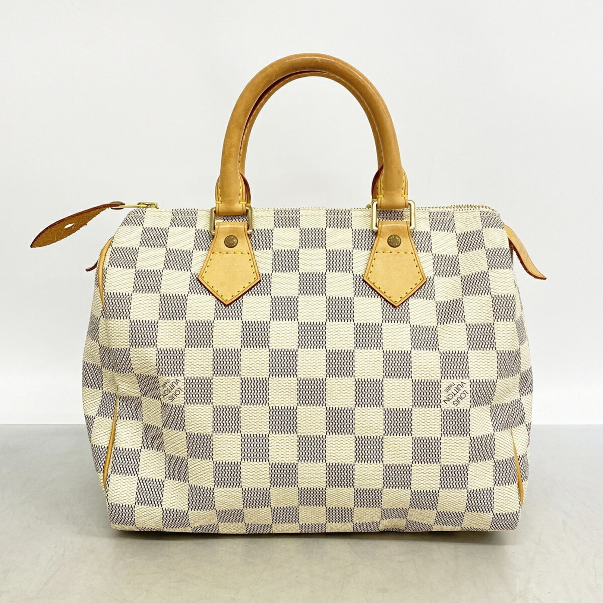 Louis Vuitton White Handbag (Pre-Owned)