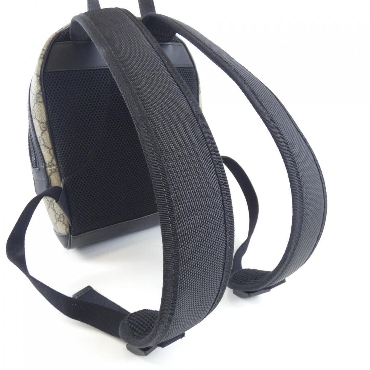 Gucci Beige Black Gg Supreme Backpack (Pre-Owned)