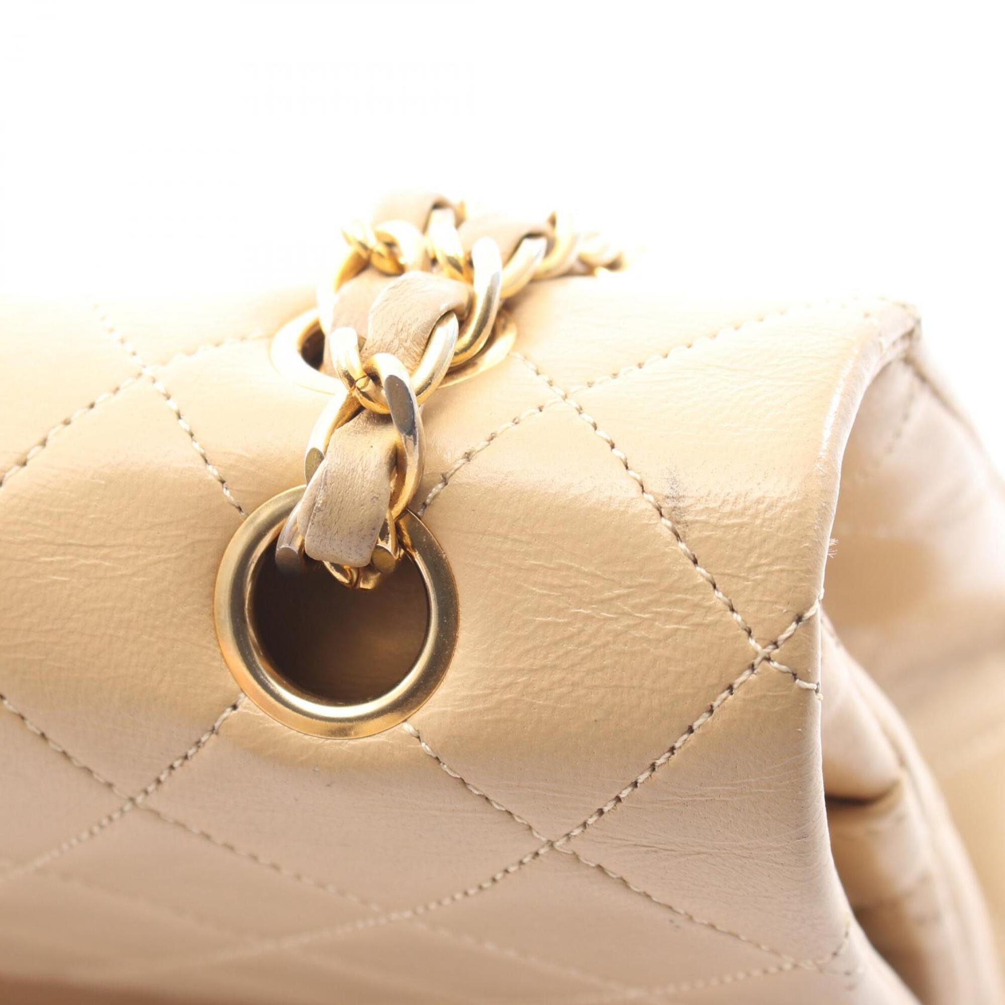 Chanel Beige Leather Handbag Shoulder Bag (Pre-Owned)
