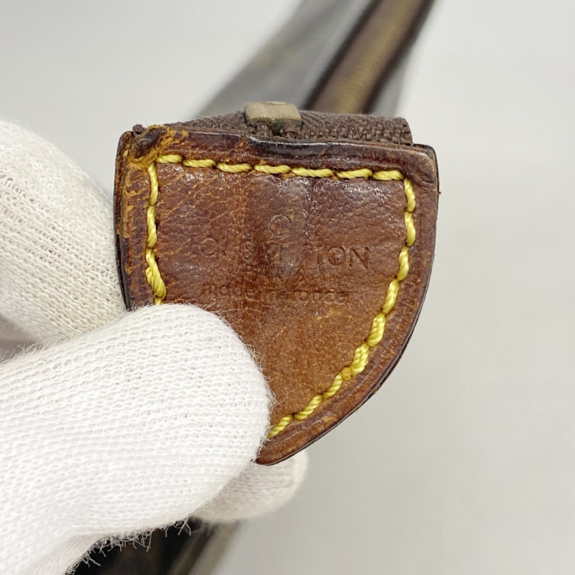 Louis Vuitton Brown Pouch (Pre-Owned)