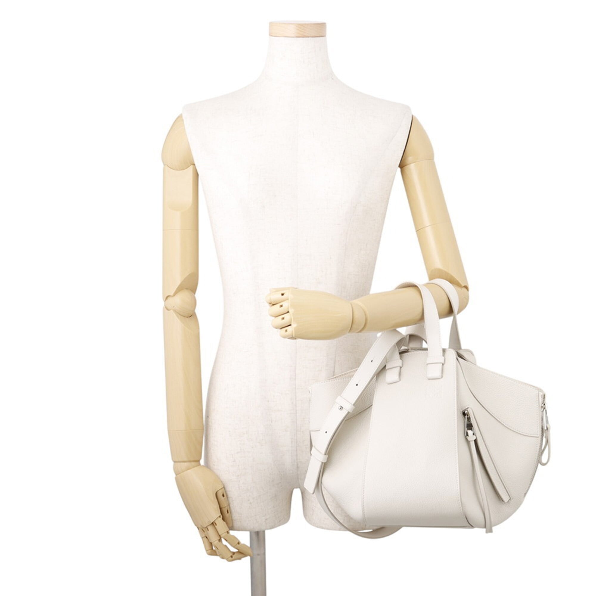 Loewe Hammock White Leather Handbag Shoulder Bag (Pre-Owned)