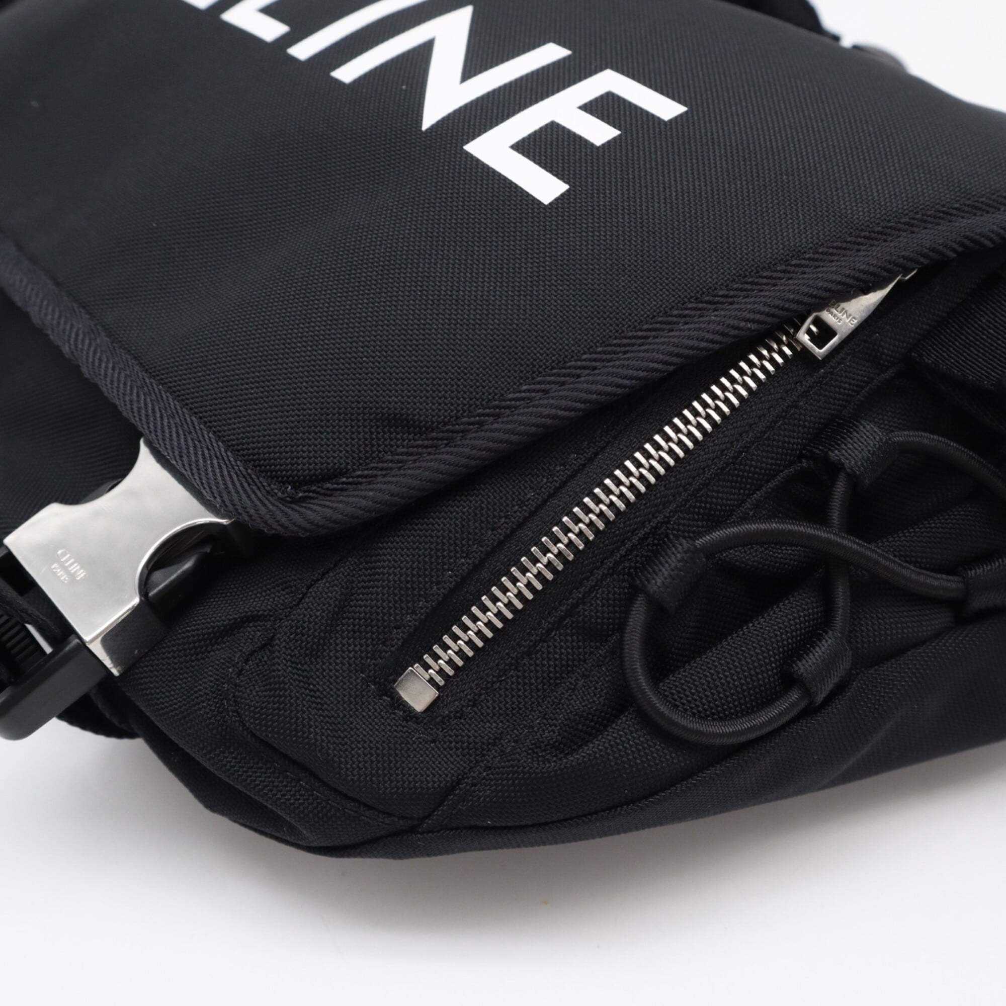 Celine Black Nylon Messenger Bag Shoulder Bag (Pre-Owned)