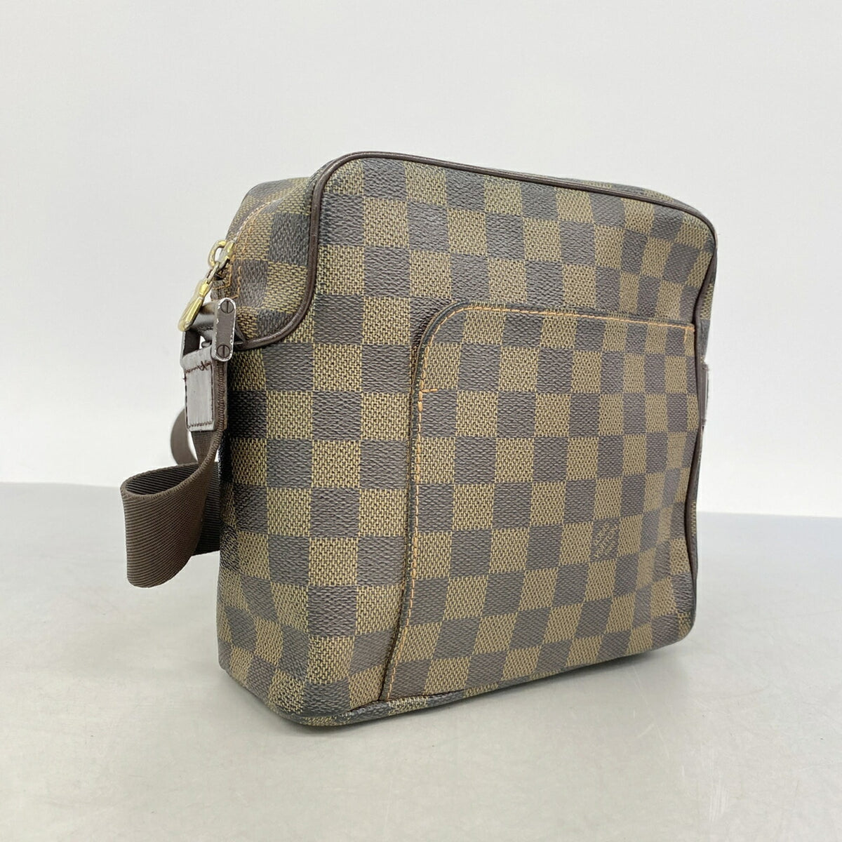 Louis Vuitton Ebene Shoulder Bag (Pre-Owned)