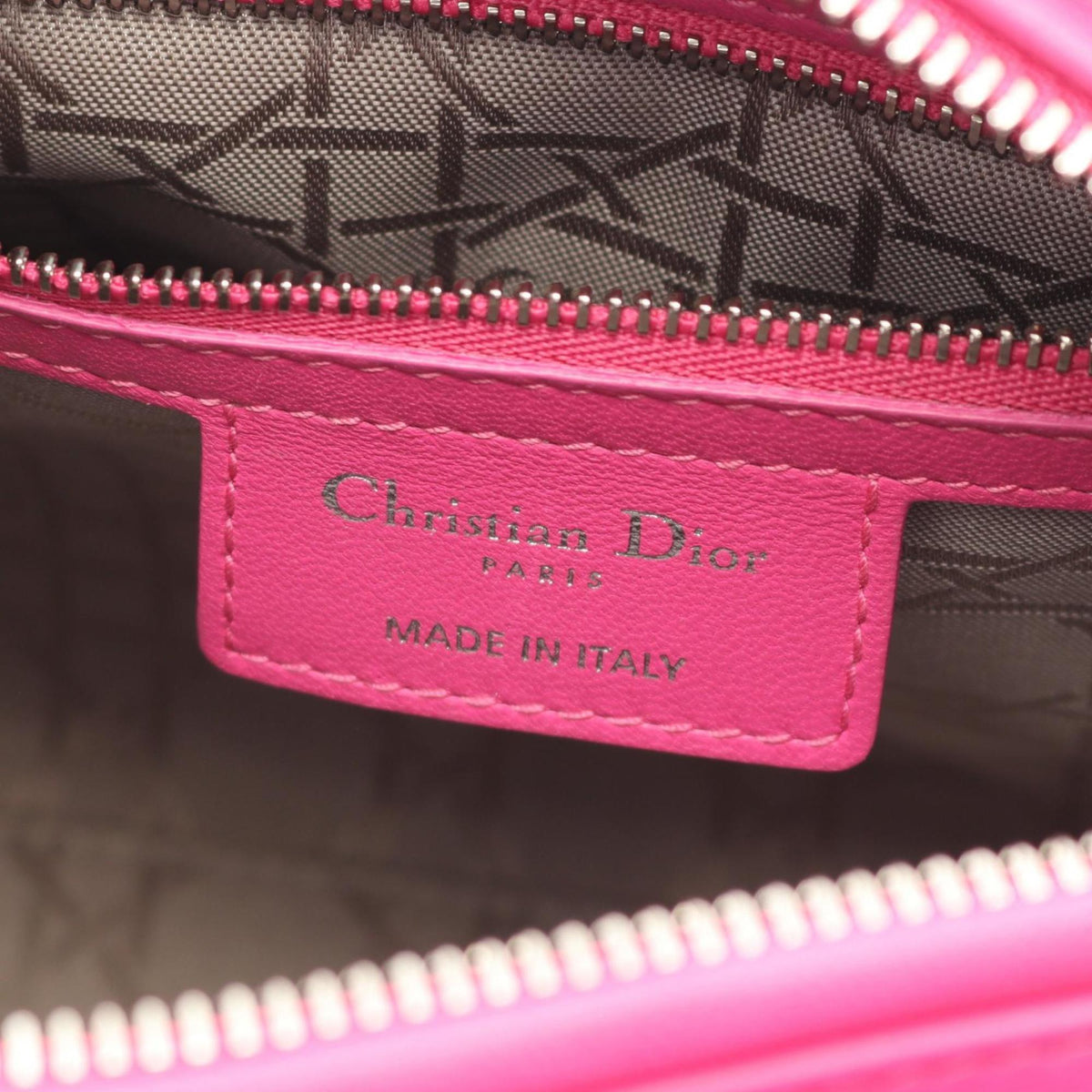 Christian Dior Pink Leather Handbag (Pre-Owned)