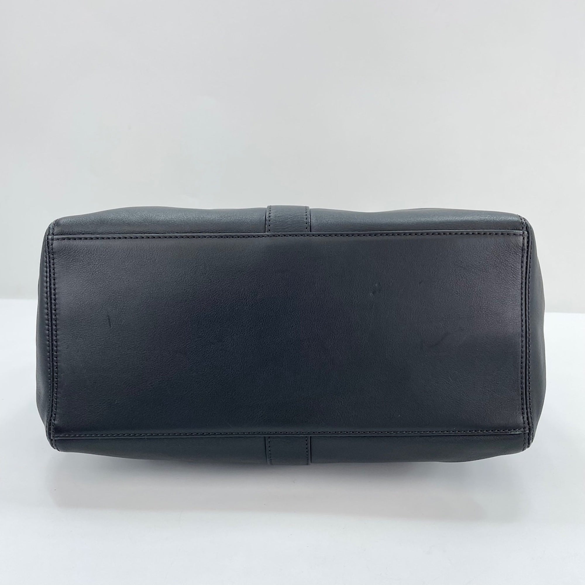 Chanel Black Tote Bag (Pre-Owned)
