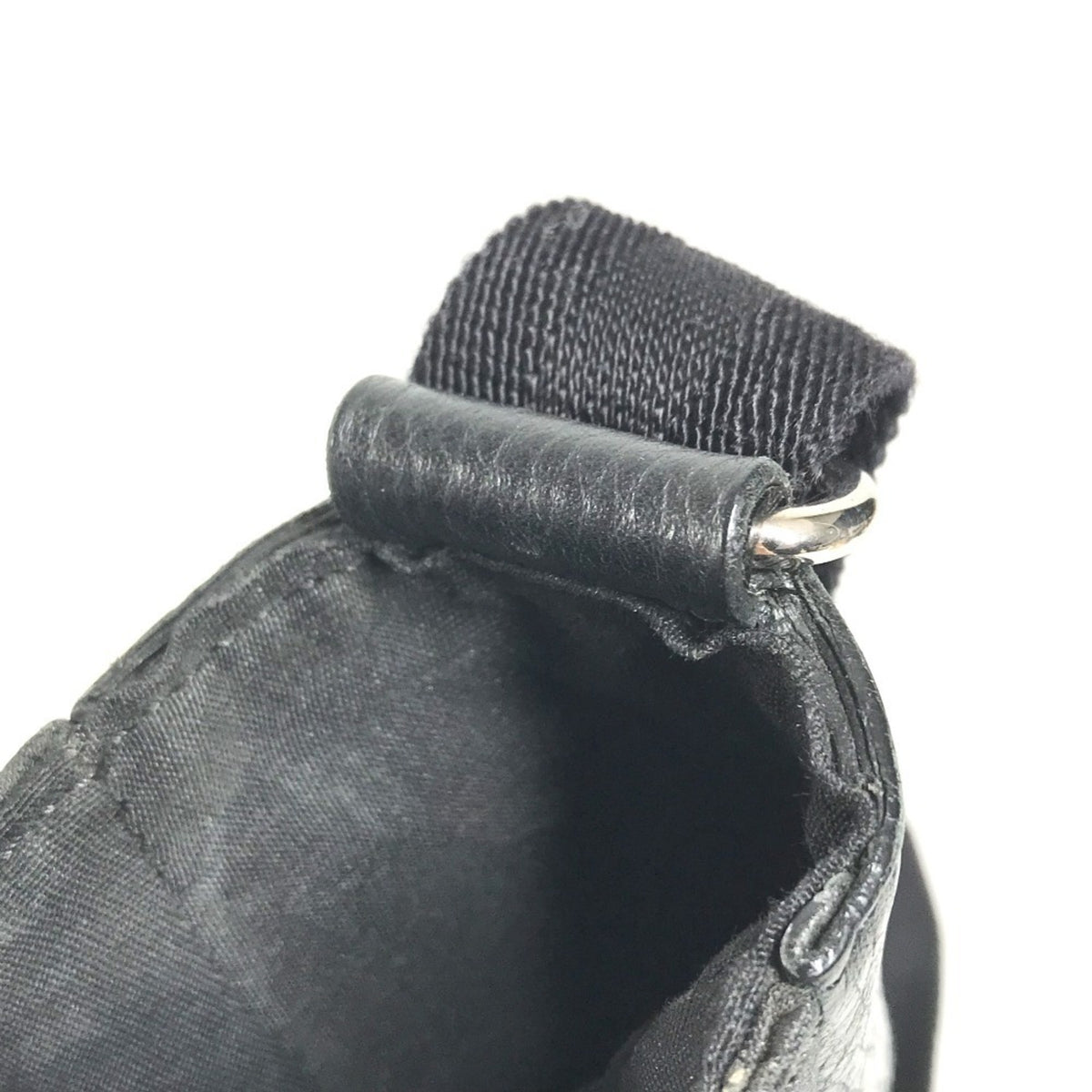 Gucci Black Nylon Leather Shoulder Bag (Pre-Owned)