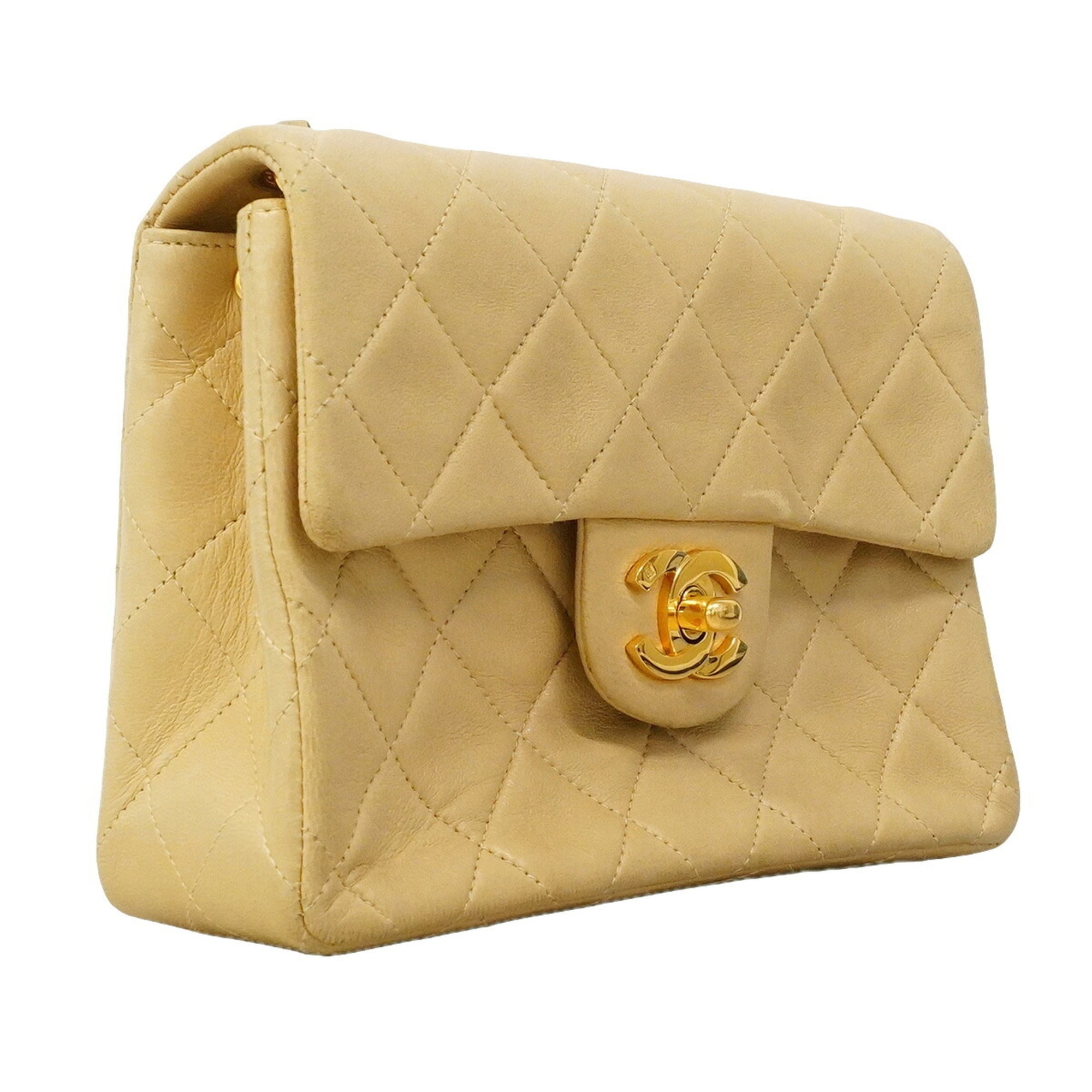 Chanel Beige Leather Shoulder Bag (Pre-Owned)