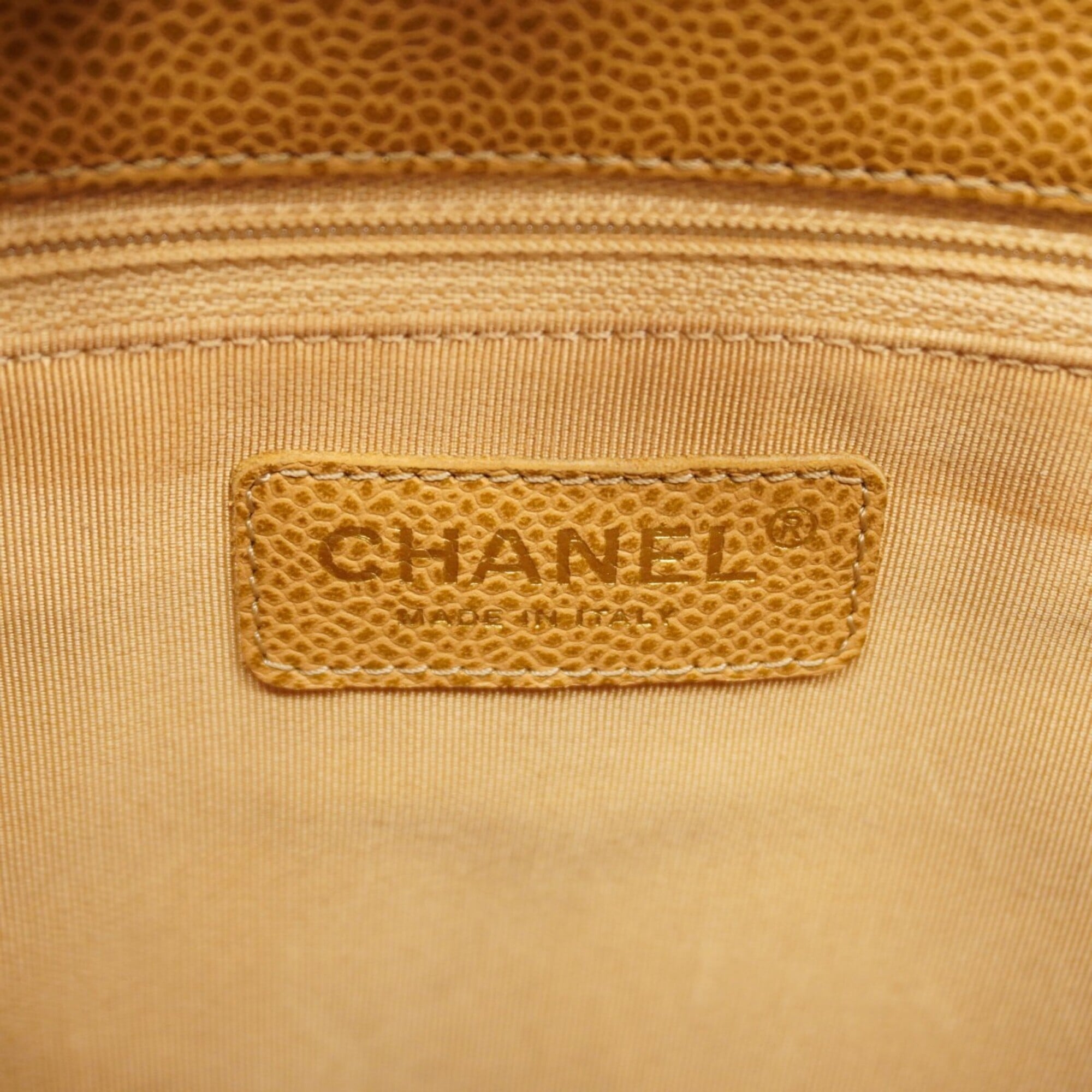 Chanel Brown Grained Calfskin Tote Bag (Pre-Owned)