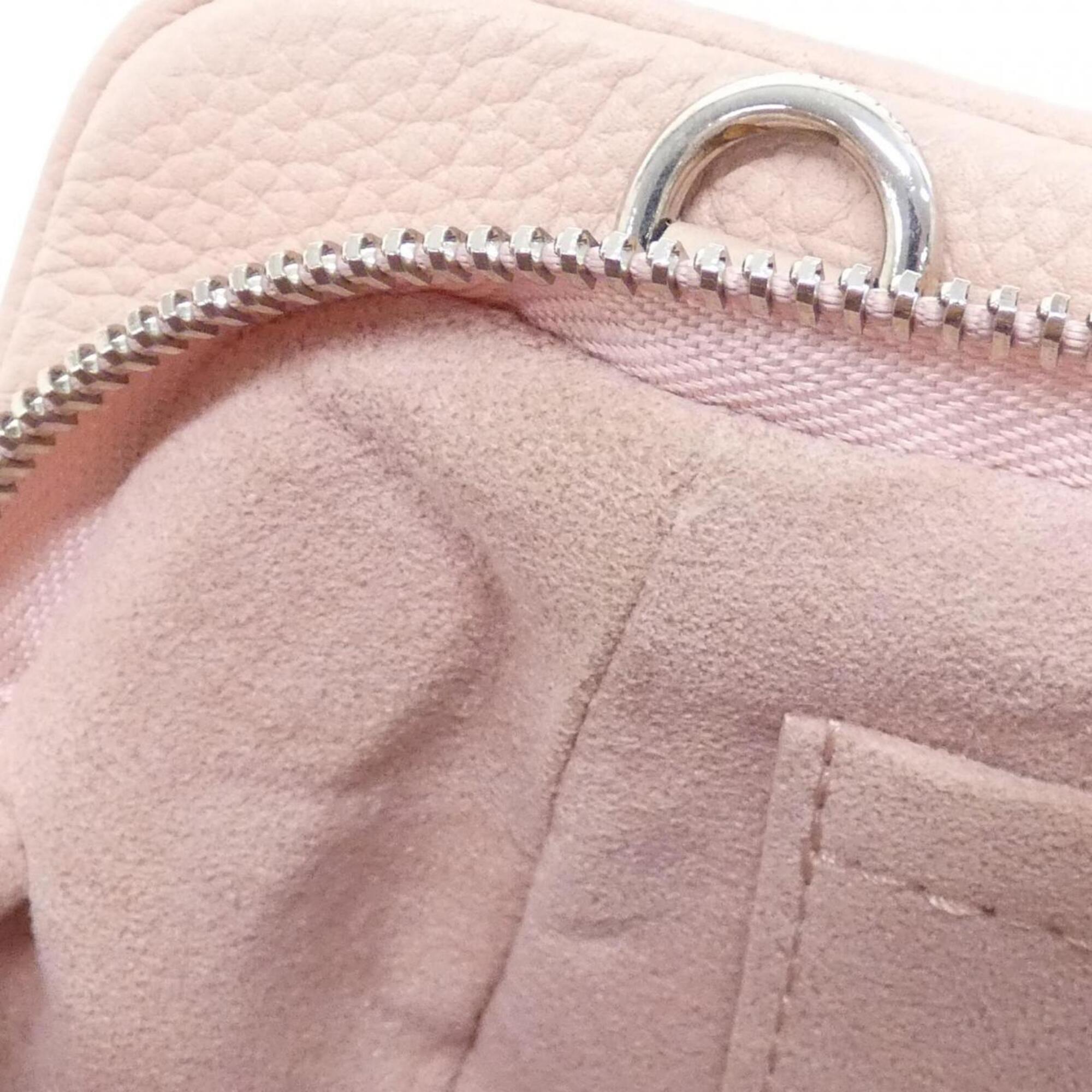 Louis Vuitton Magnolia Leather Shoulder Bag (Pre-Owned)